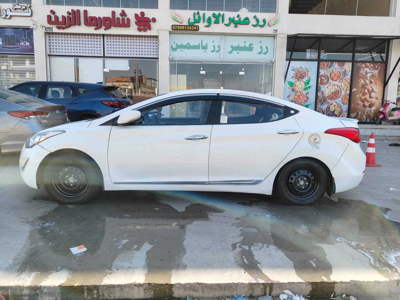 سلام عليكم عندي النتره موديل ١٢مكينه1800سيره جديدة ومنسبه بيه ٤قطع بدون داخل تبريد ثلج🥶حداديه جديدة مكاني كربلاء رقم ‏‪***********‬‏
