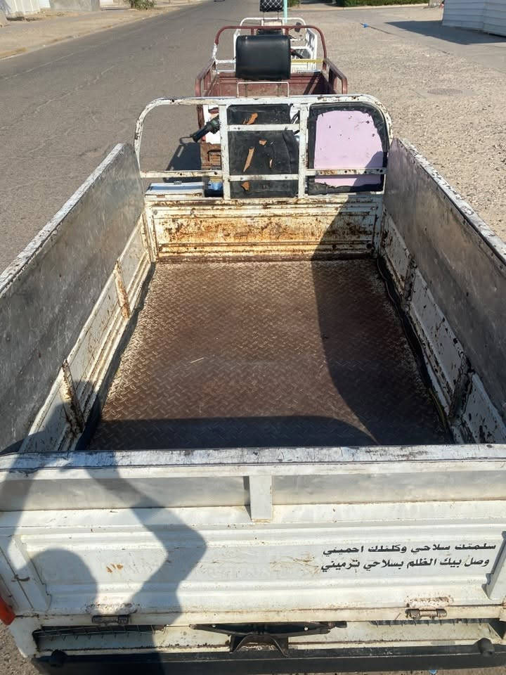 سلام عليكم ستوته مديل ٢٠فحل ناصي رقم و سنويه تحويل ثاني  محرك جمره مجفت وياله صب لا صبغ ولا خياس تخم تاير جديد سعر مليونين م ٣٠٠ وبيها مجال  الهاتف ::***********
