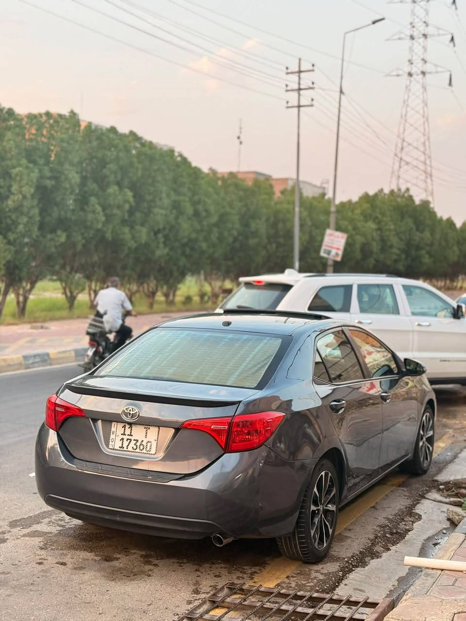 السلام عليكم
للبيع كورلا 17 XSE فول 1/1 
حادث خلفي جاملغين وجنطة يعني صبغ 3 قطع وصار عندي بيها رصعات حالوب قمارة وبنيد معدودات وخفيفات الا تتقرب وتركز بيهن لان جنت مغطيها 
بدون ايرباگ بدون حوض وشاصي 
ماشية 185 الف كيلو 
رقم بغداد بأسمي 
مكاني بالكوت 
سعرها 123
***********
رجاءاً الي تفيده يخابرني وعيوني اله والي متفيده ليكسر بحلال الناس وهوايه ينطون وعود ويخلفون مع احترامي للناس الطيبة
