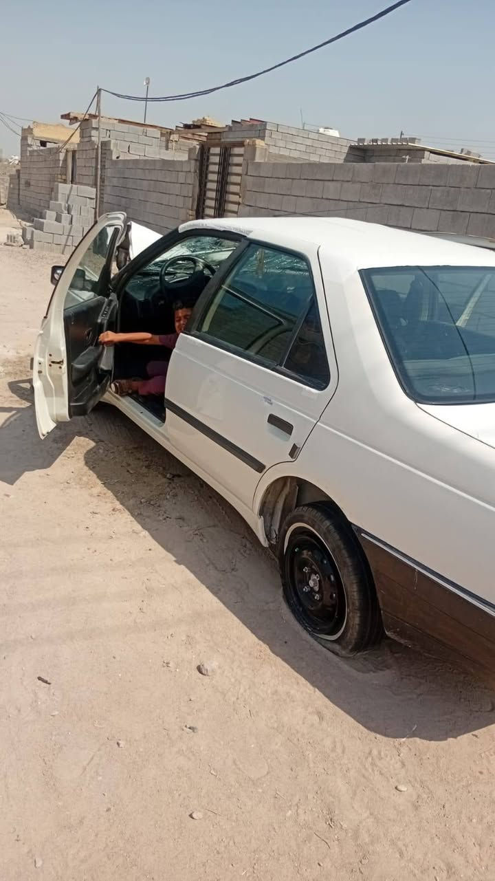 السلام ع شباب بيجو روه السياره شوفت عينك ابيع بس رقم جديد نكليزي سنويه ال29 سعر عشرين قفل الاحد يخابرني ويكلي مابيها مجال اللااستفسار الاتصال تصل على رقم***********
