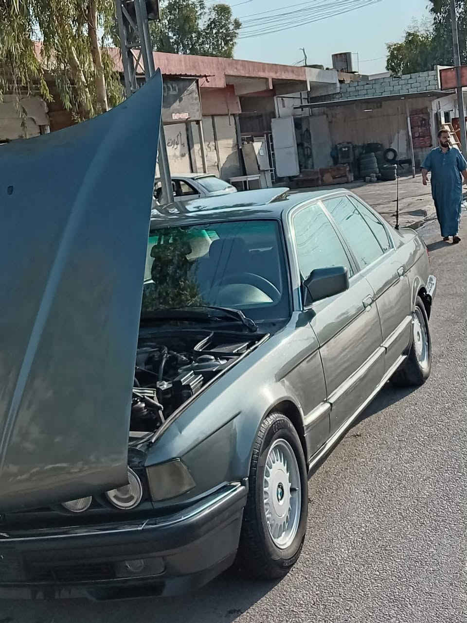 سلام وعليكم بيم 735لبيع سياره تبريد عل سويج  حيل حلو رقم مصطره سنويه 31مكن سياره موصل ايسر
‏‪***********‬‏
سعر 45
