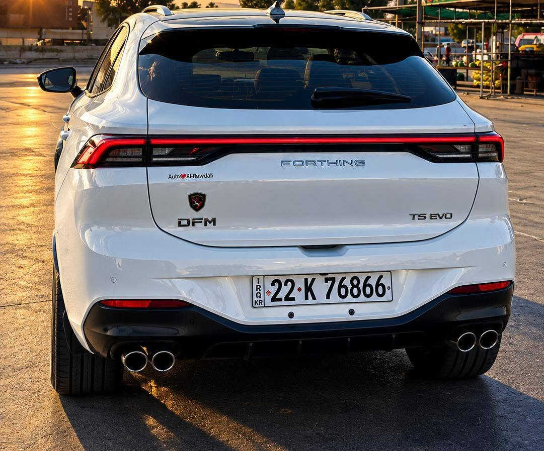 السلام عليكم
دونك فنك T5 evo موديل ٢٣ 
وكاله ليث العبيدي 
محرك ١٥٠٠ تيربو و كير دبل كلج السيارة كلش نشطه
تبريدها دنسو الياباني يعني بالمختصر ثلاجه
محرك ميتسوبيشي ياباني وكهربائيات بوش الماني
السياره فول 
كامرات 
كشنات لون ابيض وكهربائيات جلد
حساسات اماميه وخلفيه
رادار نقاط عمياء 
داش كام
بانوراما 
شاشه كبيره
بريك بصمه و اوتو ستوب
السياره استعمال منزلي
بالمختصر السيارة متصرف عليها درهم واحد كامله مكمله 
وبعد هوايه مواصفات نظام ثبات و نظام انحدار وغيرها 
السيارة مابيهه ولا قطره صبغ بس بارد بالجاملغ الامامي 
السعر 135 ورقه بيها مجال
للاستفسار /***********
بيع او مراوس
