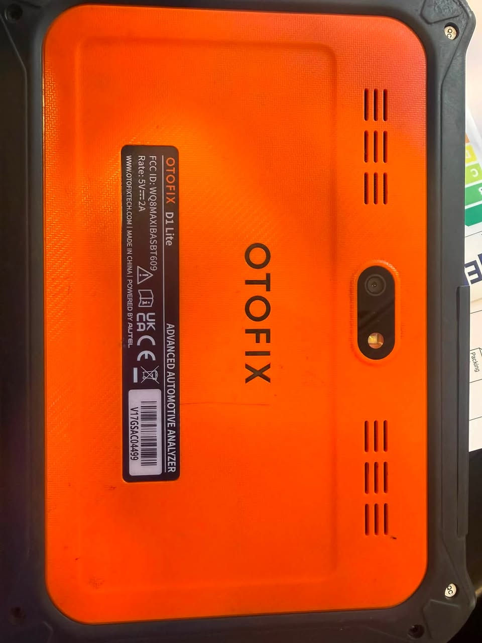 سلام عليكم جهاز فحص اعطال من شركة OTOFIX D1 Lite
استعمال جدأ قليل وبيه تحديث سنه ونص الجهاز نضيف وحلو 
عنواني بغداد الامين الثانيه قرب محطة الوقود ***********
السعرر 450 الف وتحياتي لكم جميعآ 🌹
