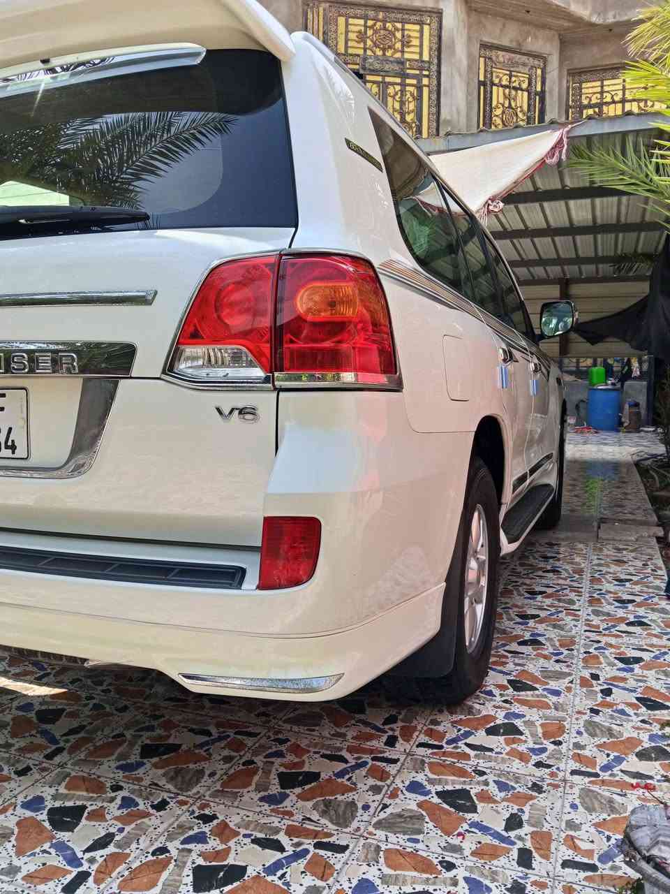 لاندكروزر • ٢٠٠٩ • رقم بصرة