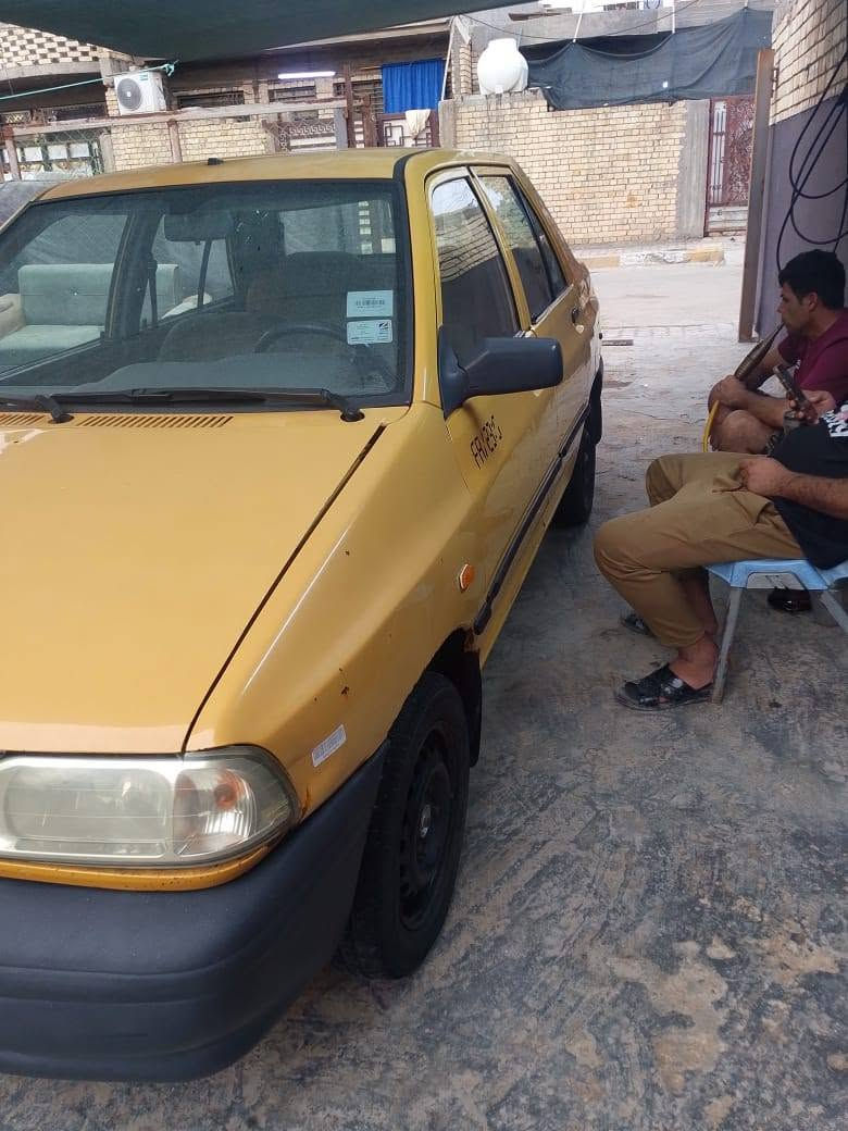 سلام عليكم سايبة موديل 15 بيهة طخة من جوة الجاملغ جهت السائق سيارة حلوة تجي اشوف وبخدمتك كير محرك خير من الله السيارة بسمي سنوية ل 27  سعر 26 وبيهة مجال ***********. ***********
