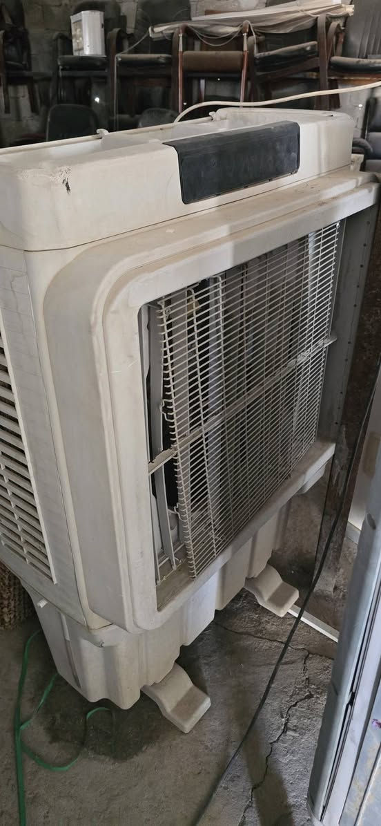 مبردات شرط شغل سرعتين
عنوان

شطرة الحولي فرع محطة الكهرباء الجديدة مقابيل حسينية حامي الشمال((نبي الرحمة)) داخل الساحة***********
