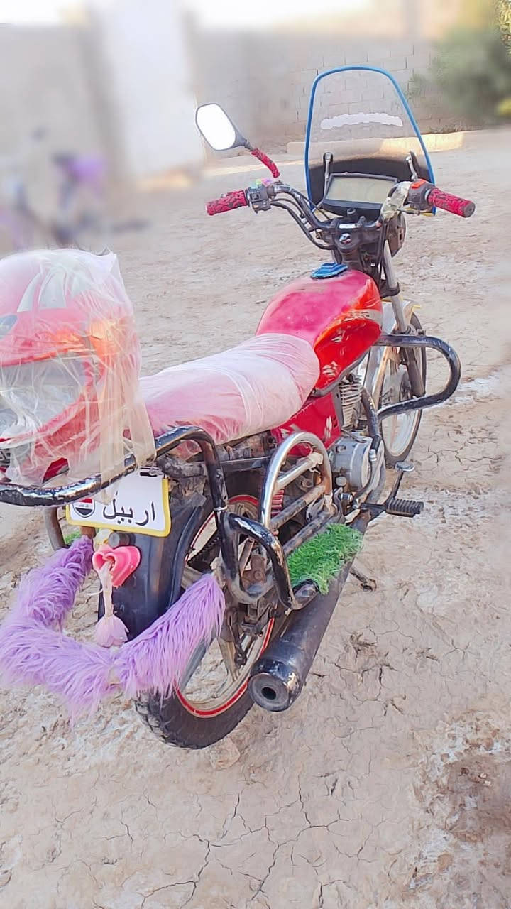 دراجه البيع فيوم 2015دراجه خير من الله محرك بجيس كلك وذا اكو مراوس يرانيه راوس سعره 250 هاذه رقمي ***********
