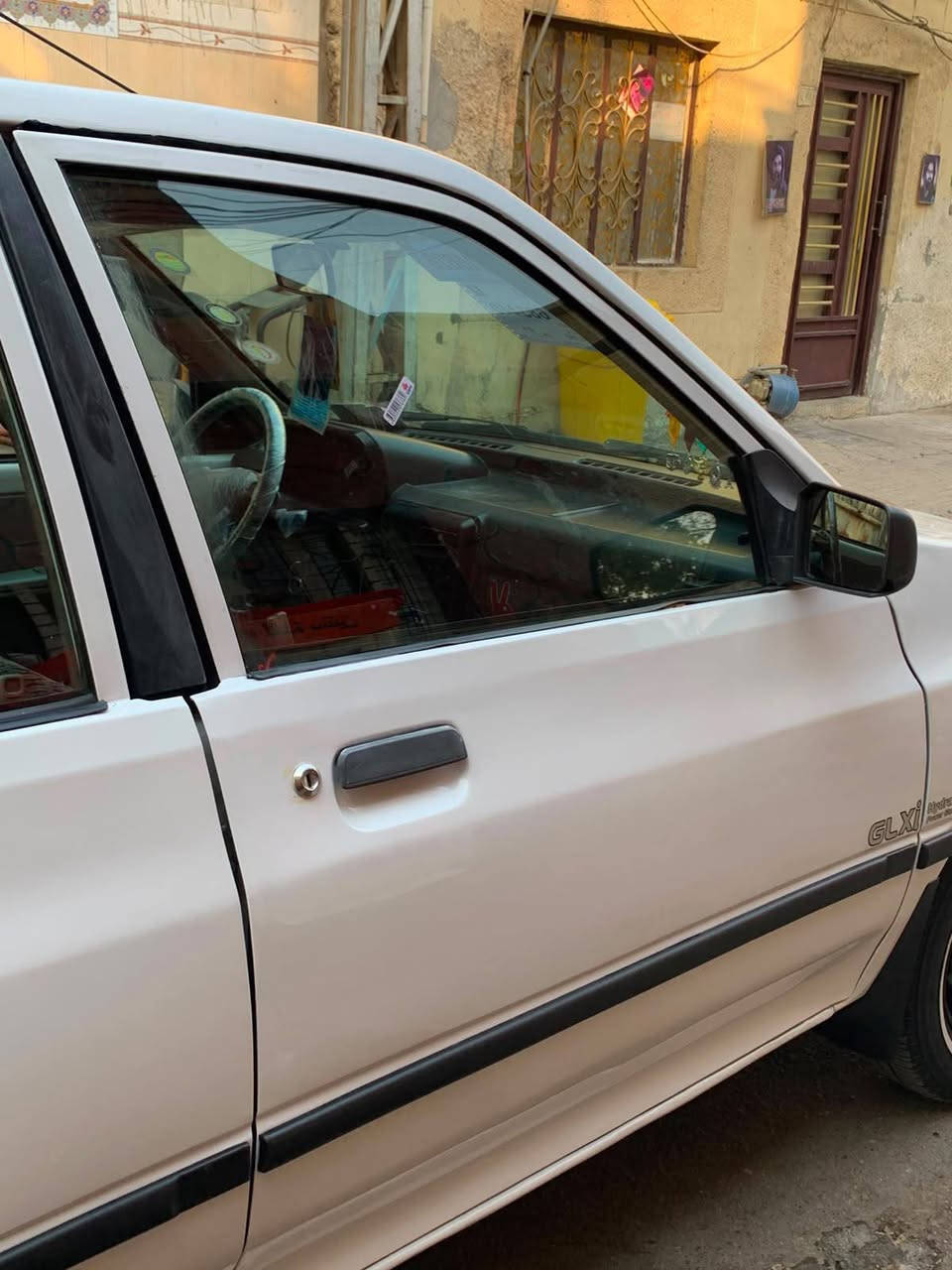 سلام عليكم سايبة موديل 9 بيها جاملغ امامي مبدل فقط كير ومكينة وصدرخير من الله بيها تراي جديد بيها مكانات صبغ العنوان بغداد مدينة الصدر قطاع واحد قرب حمام المدينة السعر 34 وبيها مجال الشراي يخابر ويدلل ابو يحيى ***********

