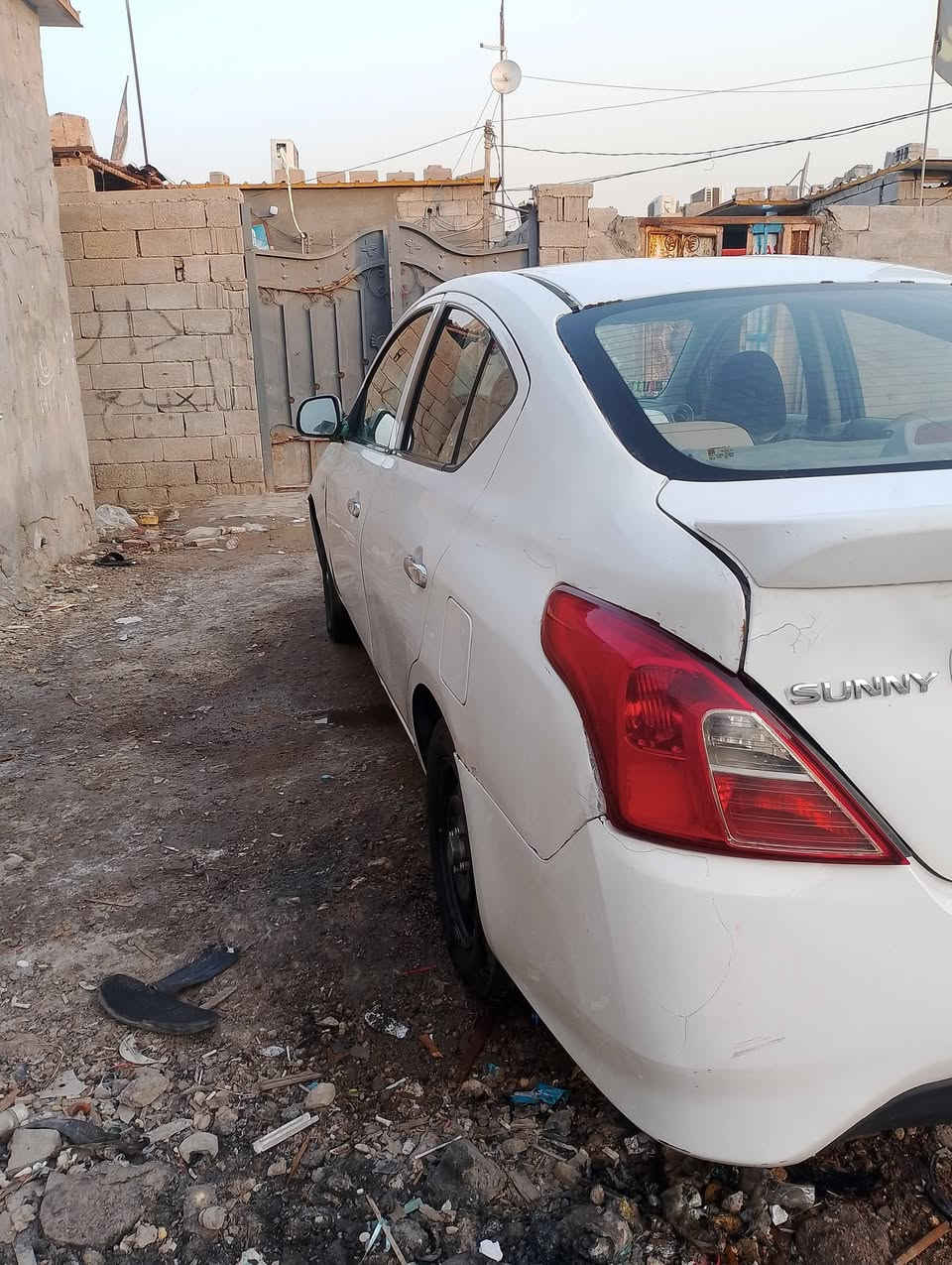السلام عليكم نيسان صني مديل ١٤ متومه مكصوص رقم وسنويه طابق الصل مكاني بصره سعر ٣٨ رقم ***********

