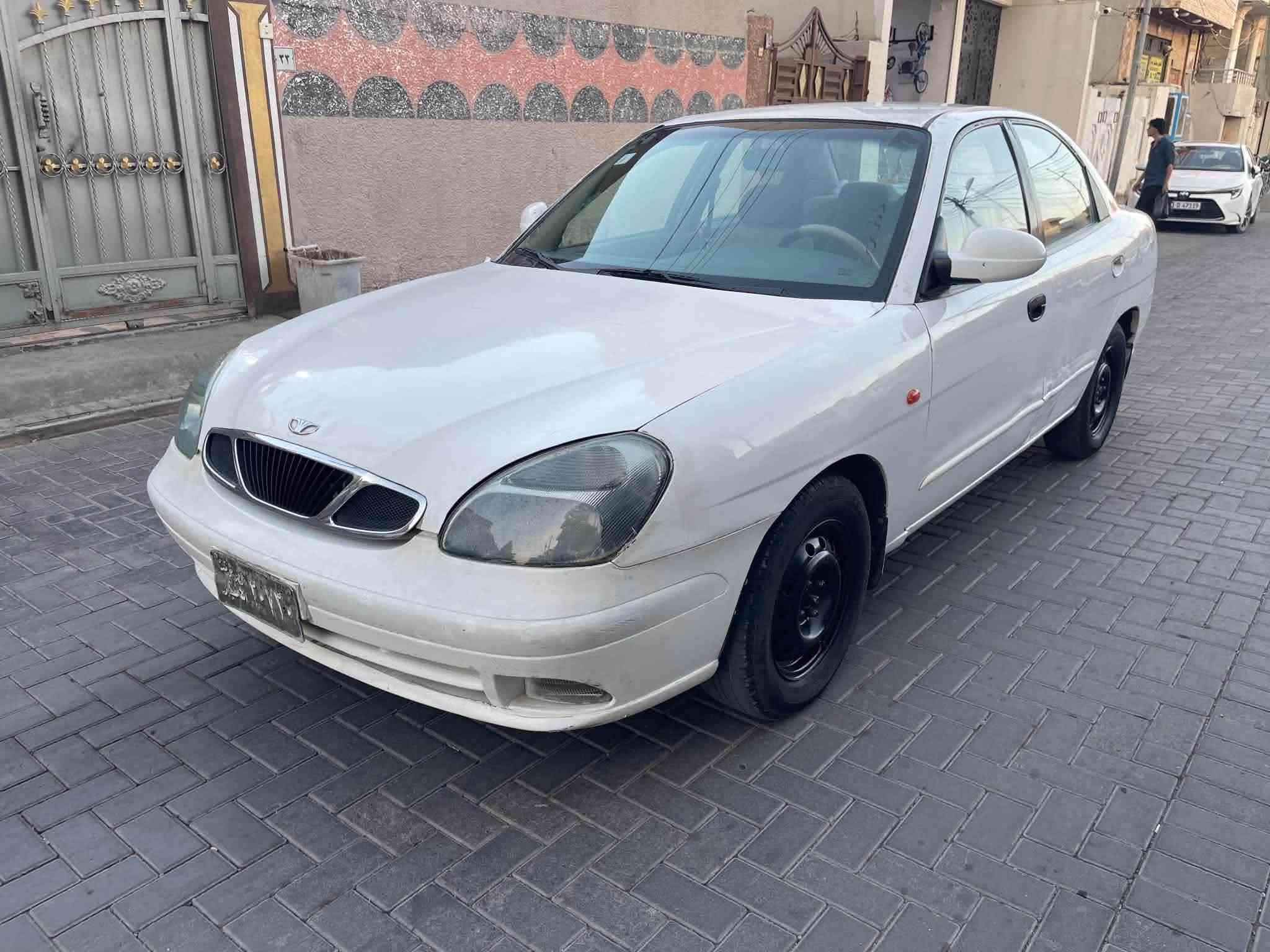 داوی نوبرا 
مۆدیل2000
شەرت گیر مەکینە
سەدر بی عەیب
تایە بی عەیب
سەیارەکە جوانە ئارام پلاستیک سلیمانیە
 سعری19وەرەقەو مەجال 
*********** كالار, السليمانية
