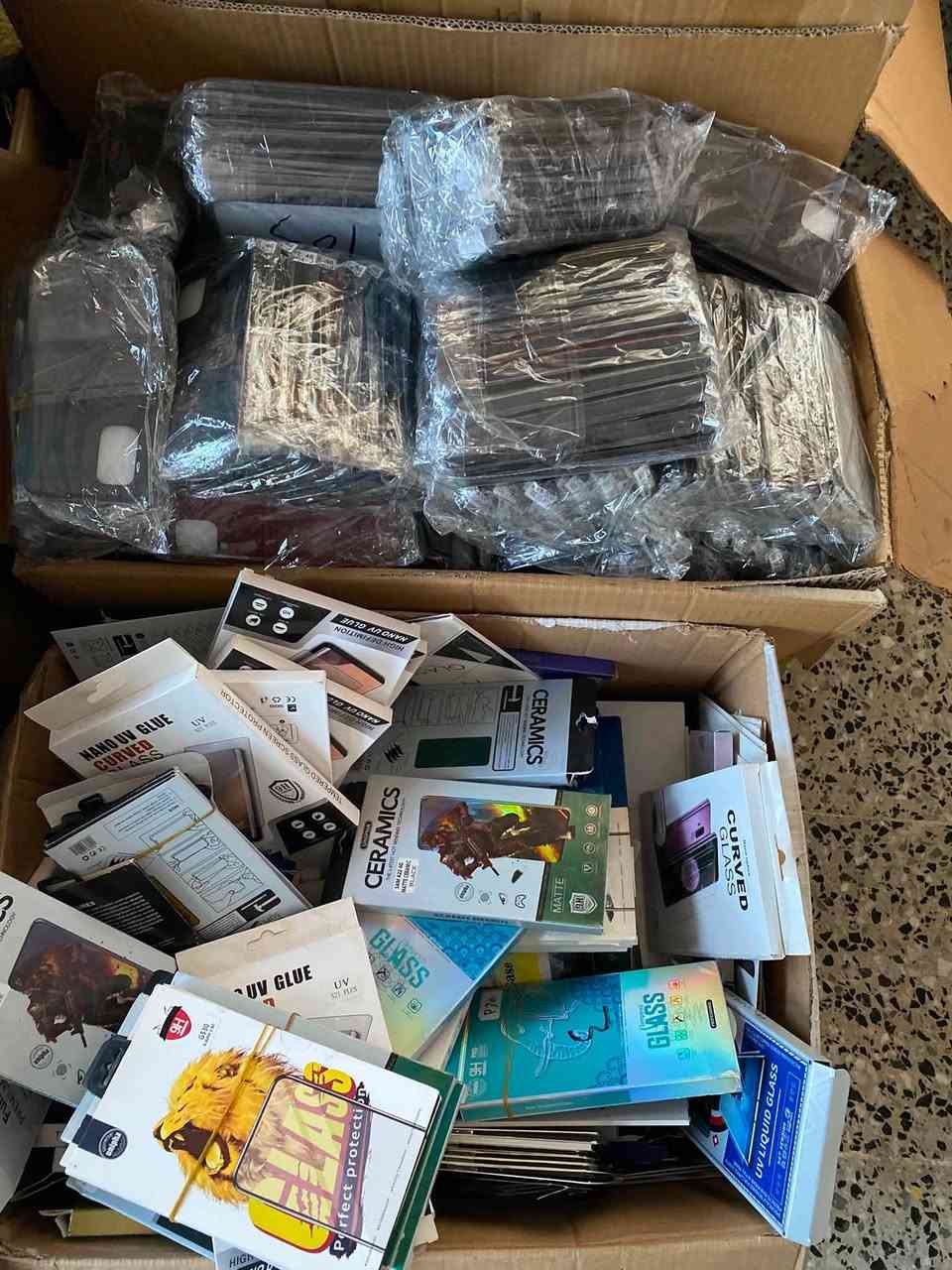 كفرات وحماية شاشة جملة بسعر رخيص جدا تصفية مخزن
يتوفر كميات كبيرة لاغلب اجهزة الايفون وهواوي وسامسونك و هونر وهواي اجهزة
ويتوفر لايبادات الايفون شفاف كلهم اصلي 

حمايات UV الاصلية

متوفر جملة بكميات كبيرة للاستفسار

***********

واتساب راسل وتعرف التفاصيل
