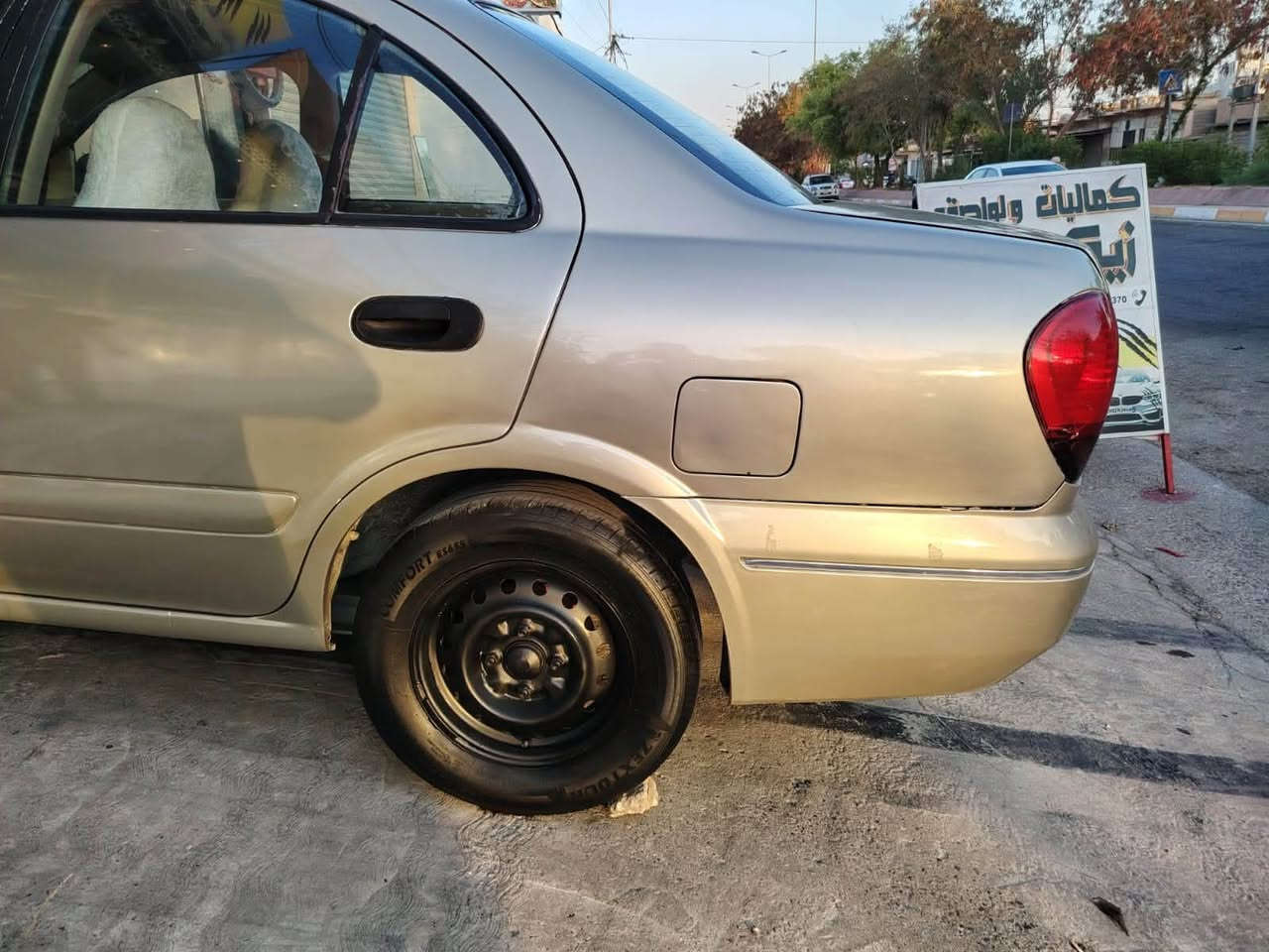 سلام عليكم
نيسان سني كير مكينة صدر كفالة 
سيارة صبغ عام أثر جراد بيهة ضربة جاملغ الأيمن 
موديل سيارة ٢٠٠٤ تبريد ثلج سعر ٦٤ وبيهة مجال واتساب فقط ‭***********‬
