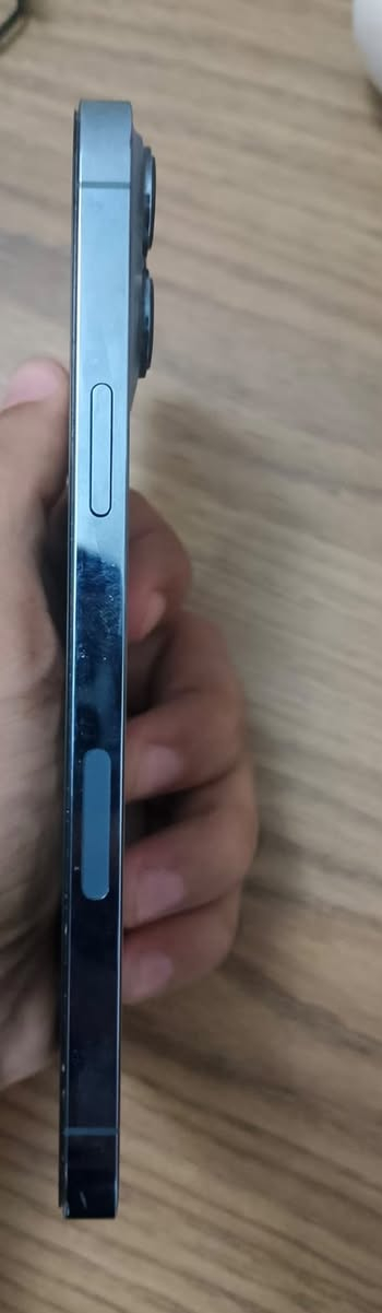 "مكلف بالنشر"
السلام عليكم 
ايفون ١٣ برو ماكس للبيع فقط ، الجهاز نظيف جدًا ما مفتوح بي أي شي ، ما مبدل بطارية ، ما مرفوعة البطارية نهائيًا
256 گيگا
77 بطارية
السعر:650,000 وبي مجال بسيط
للاستفسار *********** الاتصال على الرقم ، او المراسلة على الواتساب
الموقع:ديالى-بعقوبة
