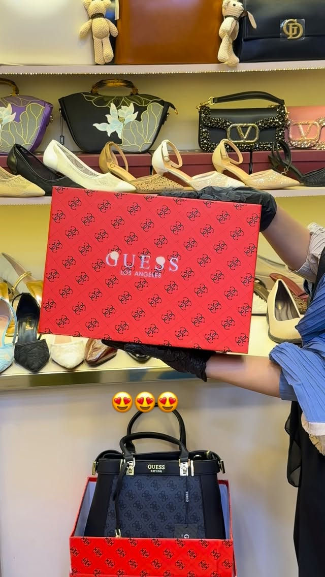 كوالتي ولا غلطة 👌😍
#كرار_لحقائب_والاحذية👜👠 
#العنوان_البصرة_شنشل_مول_طابق_الارضي 
#للحجز_او_الاستفسار_مراسلتنا_دايركت📩
