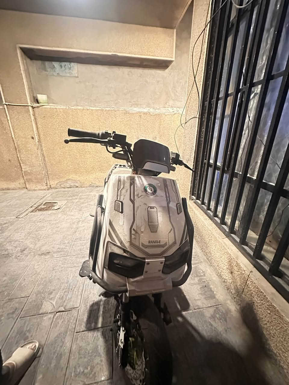 دراجة شحن • ٦ بطاريات • العامريه