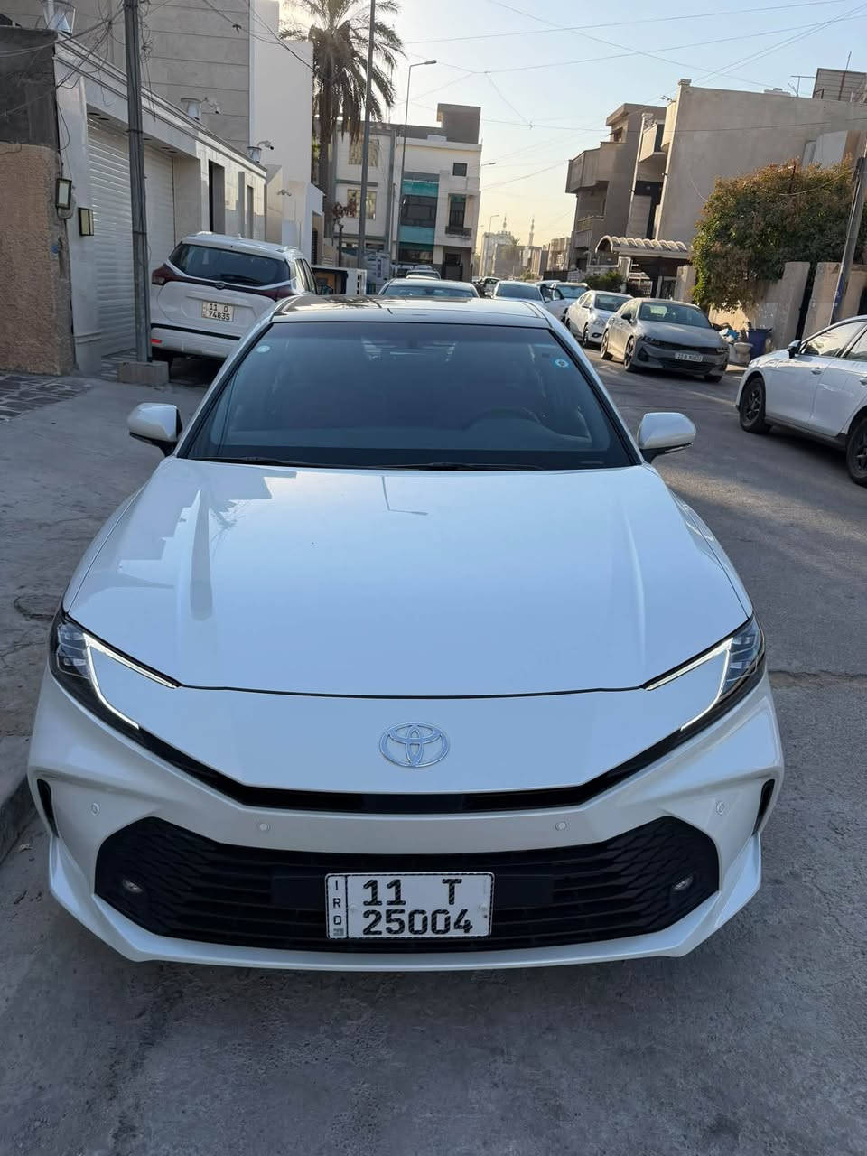 كامري 2026 خليجي وكالة عبد اللطيف هايبرد وبنزين فول مواصفات بصمة ابواب وتشغيل مقاعد جلد وكهرباء بانوراما وشاحن وايرليس قطعتين تبريد هند بريك دكمه برده خلفيه ويل اسود مكفوله كفاله عامه السعر 325 ورقه مكانها اليرموك ***********/***********
