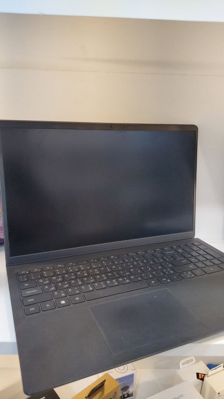 سلام عليكم شباب حاسبة dell cor i5 جيل ال 12 رام 8 هارد 256 سامسونك 

سعرها 425 الف وبيها مجال بسيط 

***********

مكاني بغداد
