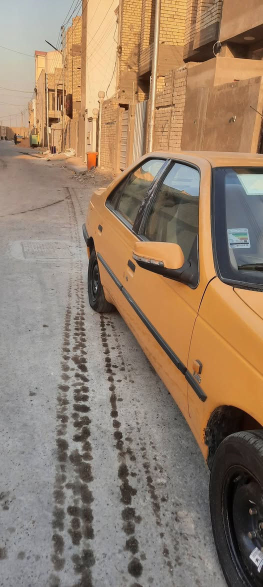 السلام عليكم ورحمة الله وبركاته
مستعجل على البيع السعر ٣٣ قفل
بيجو ٤٠٥ مديل ٢٠١٧ بيها الجاملغ الأيسر الأمامي و ربع الباب صبغ بدون دواخل و بارد بالجاملغ الخلفي مكينة و كير خير من الله تدفئه وتبريد ثلج مصفره غرامات و هيئة دوشمه أرضية و كشنات سياره نضيفه ما ناقصها شي 
مكاني خلف مرور الرستميه الاتصال ***********
