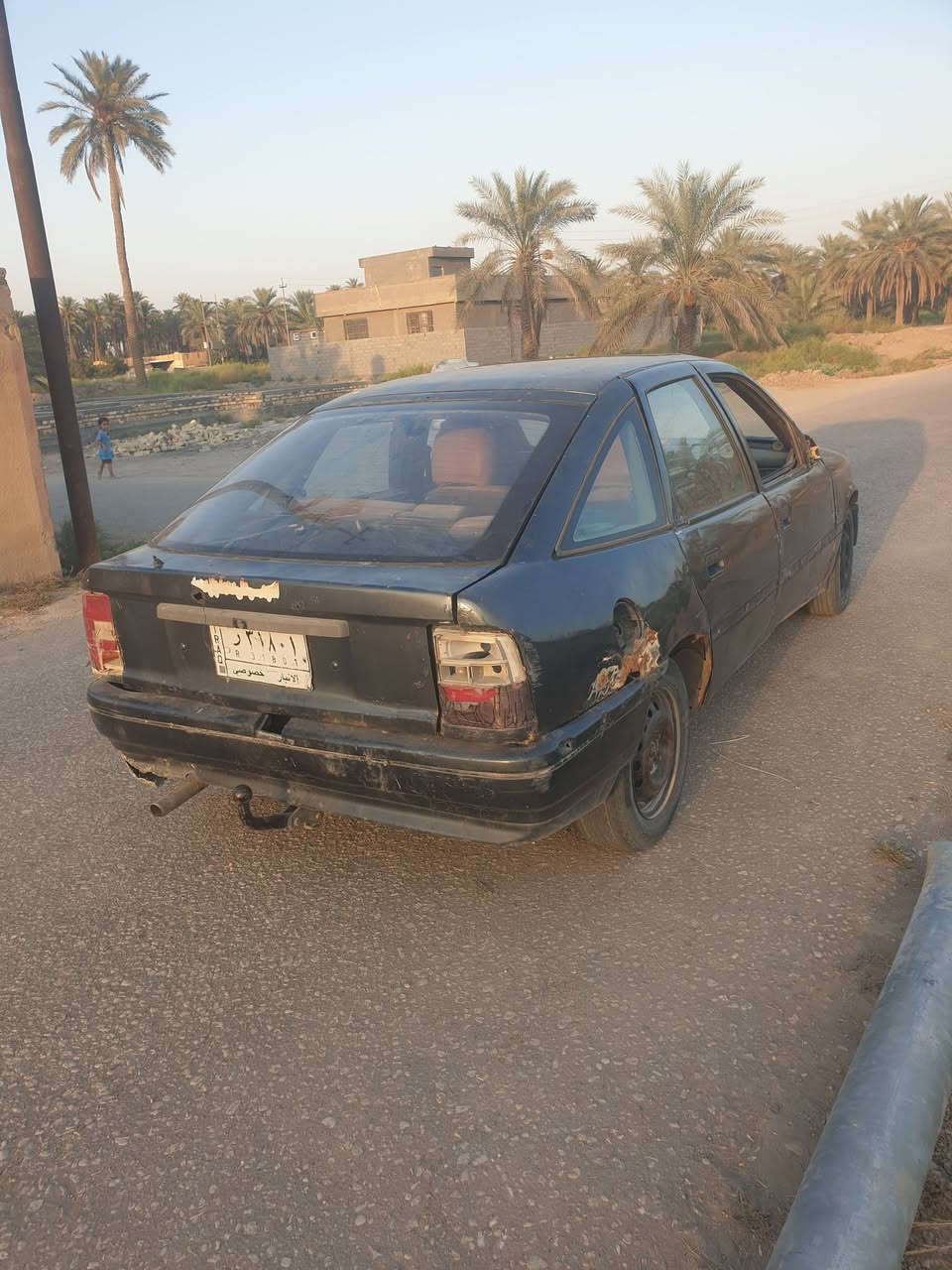 سلام عليكم..من رخصة مدير الكروب اوبل فكترا موديل 1991 سنويه كارتونيه رقم انبار راعيه يريد تحويل مكينه تخربط يمكن معلكه ولف وكير خير من الله سياره جاهزه وترايه حلو ..سعره 13ورقه وبيه مجال رقم ***********مكاني بابل محاويل
