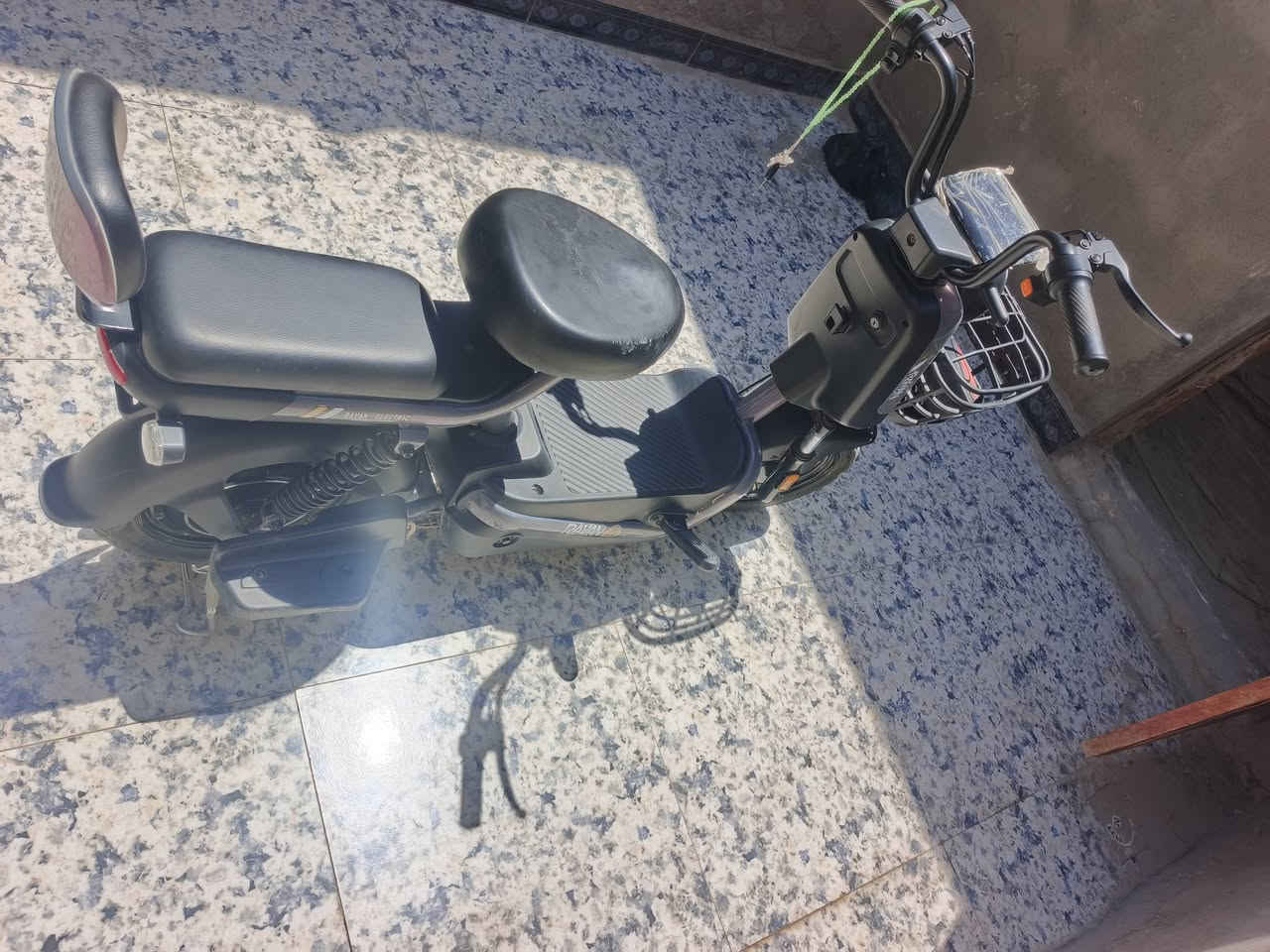 دراجة جديدة نوع الريان شحن      استخدام قليل مابيه اي نقص  تشتغل بصمه وسويج  السعر ٢٧٥ وبيه مجال  العنوان ناصرية قرب جامعه ذي قار  ***********
