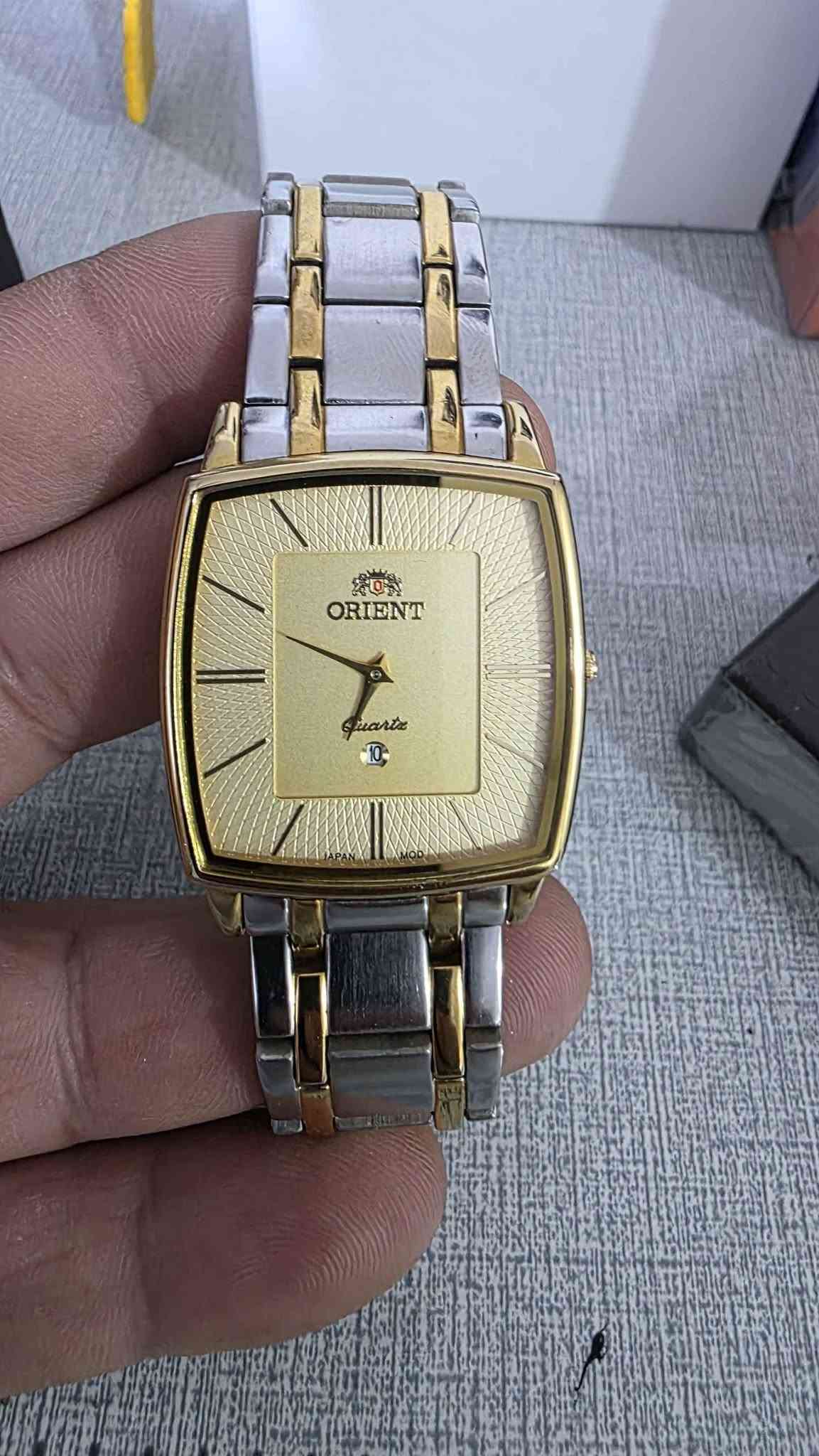 للبيع ساعة اورينت (Orient) يابانية اصليه جديدة ساعه سلم نحيفه جدا جديدة ما ملبوسه مكان ميسان السعر 100 الف عمارة, ميسان
