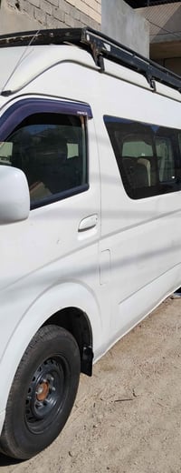 فتون العالي • جمبي • ركاب ١٥