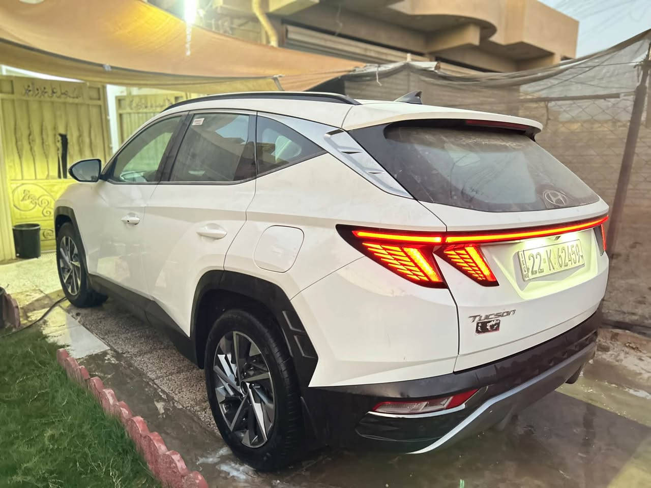توسان خليجي موديل ٢٠٢١
مواصفات النص فول 🚗 
كشن٢ كهرباء 
تشغيل عن بعد 
تحكم ستيرن
مري شفط + اشاير بلمري 
بردات خلفه بلادي 
شاشه كبيره 
كار بلي
لايتled
قطعتين تبريد
فول بصمات  فول حساسات وغيرها،…..
السعر ١٧٥ الرقم اربيل باسمي
ماشي٦٠
 مكاني بغداد***********  جاهزه للاخير 
بيها جاملغ بي  صبغ وشبر بارد بلباب
