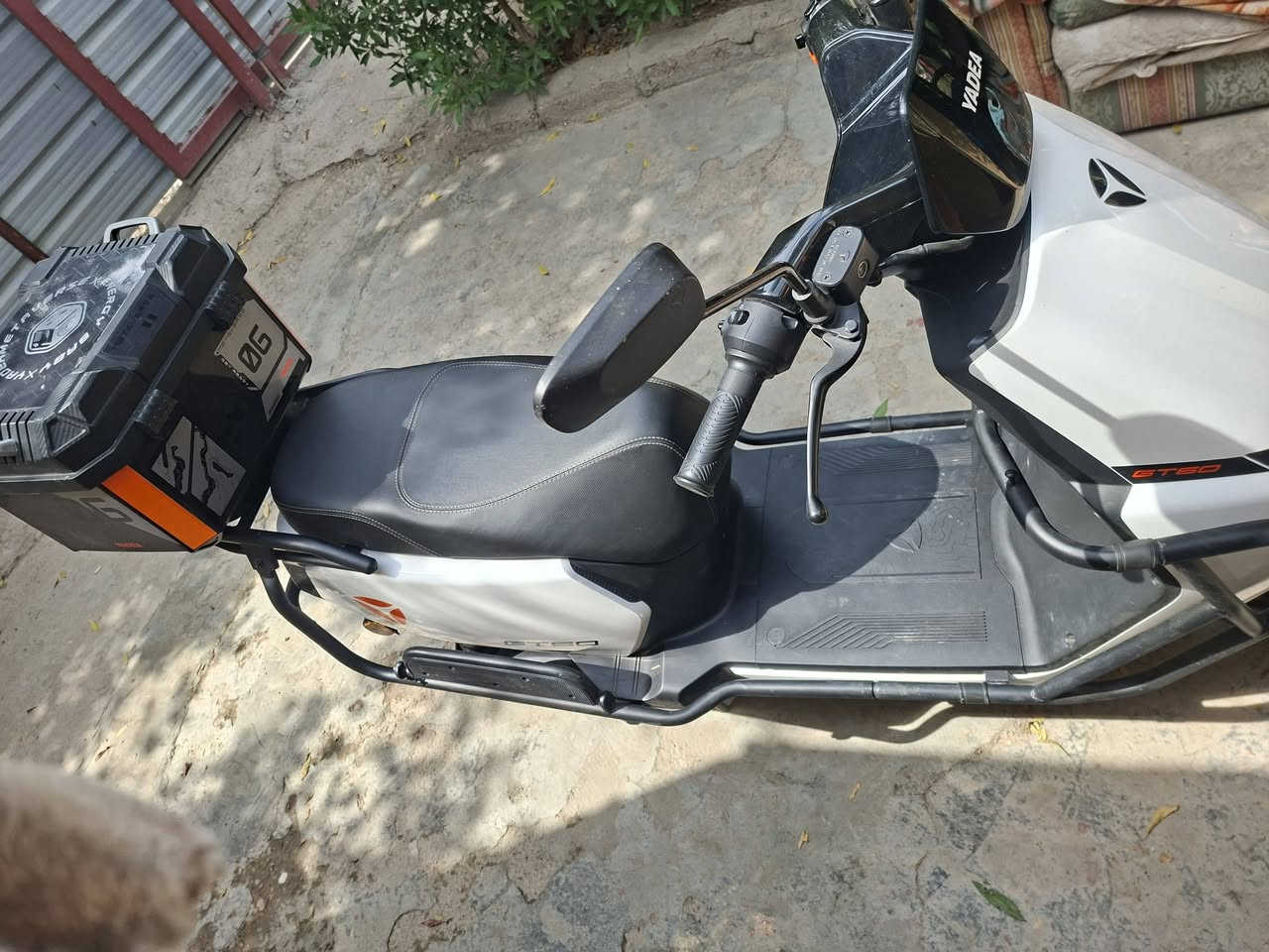 السلام عليكم من رخصة الادمن دراجة ياديا GT60 للبيع
دراجة اخذتها قبل شهرين  وبيها ضمان  وباسمي  ماشيه تقريبا 2500 كيلو  دراجة بعدها جديدة  سعر نهائي مليون و100 الف 
 للتواصل على رقم الآتي ***********  اتصال واتساب
