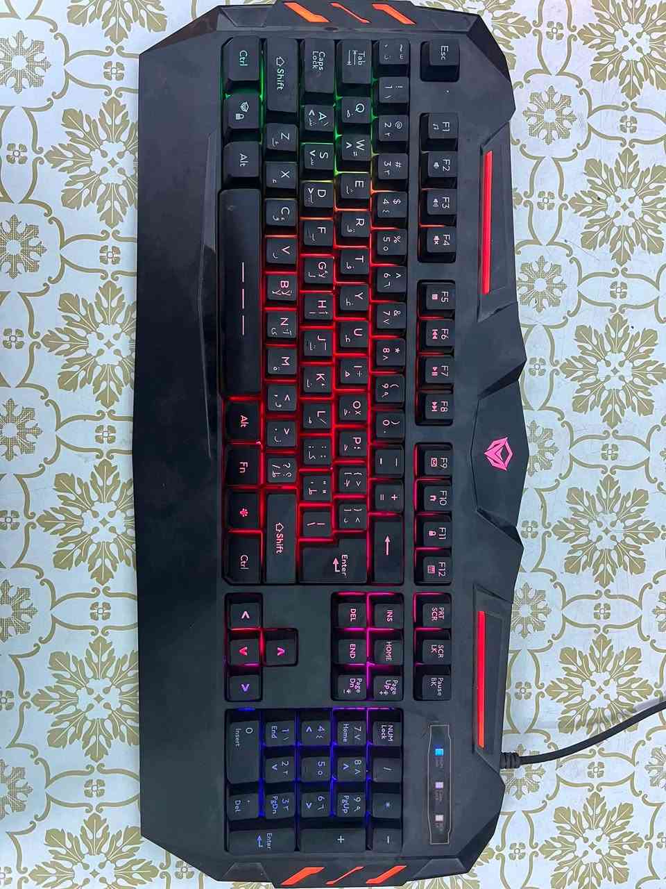 CPU:- i5-8400       2.80Hz  المعالج
GPU:- RX 580 2048SP 8GB VRAM الكرت 
MB:- ASRock B365M-HDV لوحة الام 
RAM:- Lexar 2*8 16GB ddr4  3200 الرمات 
Storage1:- SSD 128 للنظام
Storage2:- HDD 4TB للتخزين الكامل 
PS:- Rocket 500w البور سبلاي 
الكيس من فانتم مناسب جداً وصغير وتهوية ممتازة 
الملحقات 
شاشة العاب من acer موصفاتها Full HD 165 hz زمن الاستجابة 0.5 حجم 27 انج جداً جداً مناسبة للتجميعة وقوية والوانها تخبل 
تجميعة كاملة من شركة Meetion 
كيبور جدا مناسب للعاب وكيمنك حجم كامل 100% 
ماوس Dpi عااي كلش + دكم اضافية تخصيص حر 
سماعة كيمنك مريحة جدا وصوت عالي واضح 

التجميعة ما ناقصها اي شيء كبل شغل والعب منصب عليها وندوز 11 مفعل دائمي وكل الالعاب تشغلها الحاسبة بفريمات معقولة ومناسبة جدا وحرارتها جدا زينة وما مبدل بيهة اي شيء كلها على ايدي 
سعرها 550 الف وبية مجال راسلني على الرقم وتدلل 
***********
