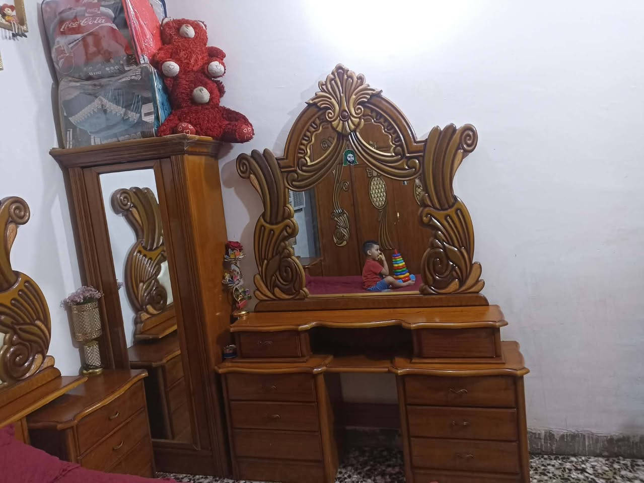 غرفه نوم للبيع صاج الأصلي
700 بيهه مجال ***********
