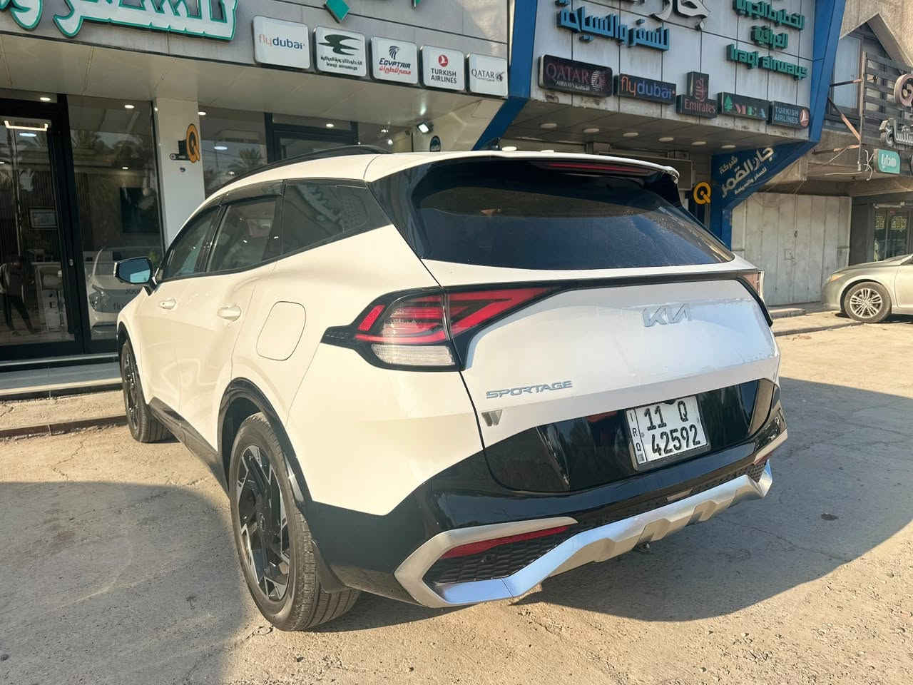 كيا سبورتج موديل 2023 برستيج

فول فول مواصفات بصمة بارنوما فتحة 

2023 kia sportage SX-prestige AWD 

سيارة جديدة

وارد امريكي حادث موضح بلصور جاملغ مبدل فقط مع بارد اصبعين بسيط 

مواصفاتها :-

1. محرك 2500 

2. كير 8 نمر

3. ماشية اقل من 40 الف كيلو متر   

4. بانوراما

5 كامرات محطيه 

5. بصمة : تشغيل - ابواب - صندوك

6. صندوك كهرباء

كشنات تدفئه و تبريد 

7. شاشة كبيرة على طول الدشبول دجتل كامل 

8. كيجات الكترونية متغيرة حسب الوضعيات

9. انظمة القيادة : سبورت - سمارت - نورمال

10. كشنات جلد اسود

11. كراسي كهرباء فول تحكم مع كشن ميموري 

12. اضواء ترحيب عند الاقتراب مع ترحيب داخلي عند الصعود او المغادرة

13. شحن وايرليس

14. منافذ تايب سي عدد 3 مع 2 في الكشنات ومنفذ يو اس بي ومنفذ جداحة

15. هاند بريك بصمة

16. اوتو هولد

17. كاميرات عدد 5زاوية 360 مع كاميرات بالاشارات الجانبية مع وضعيات مختلفة للكاميرات

18. فول رادارات امامية وخلفية وجانبية

19. تحديد مسار ذكي

20. قيادة أليه ذكية

21. نقطة عمياء

22. كروز سرعة

23. تبريد وتدفئة كشنات مع تدفئة ستيرن

24. سستم صوت هارمان كاردون 

26. خزن كشن سائق ميموري وضعيتان

27 وضعيه تغير صوت المحرك

28. اشاير بالمري

29. تشغيل عن بعد

30. شاشة لمس متغيرة لتحكم الميديا او لتبريد

31. ستيرن فول تحكمات

السياره فول ١/١

للبيع فقط بدوون مراوس 

رقم الشاصي 

5xyk53afxpg089465

السيارة بدون ايرباك 

بيها صبغ 3 قطع 

للاستفسار 

***********

***********

السعر 210 وبيها مجال بسيط
