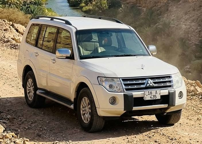 السلام عليكم
باجيرو موديل 2010

جاهزه من كلشي 

رقم مميز 

بيها جاملغ الامامي فقط 

محرك 3500

مكان السياه بالنجف الاشرف 

السعر 118 وبيها مجال 

للاستفسار الاتصال ع الرقم 

***********
