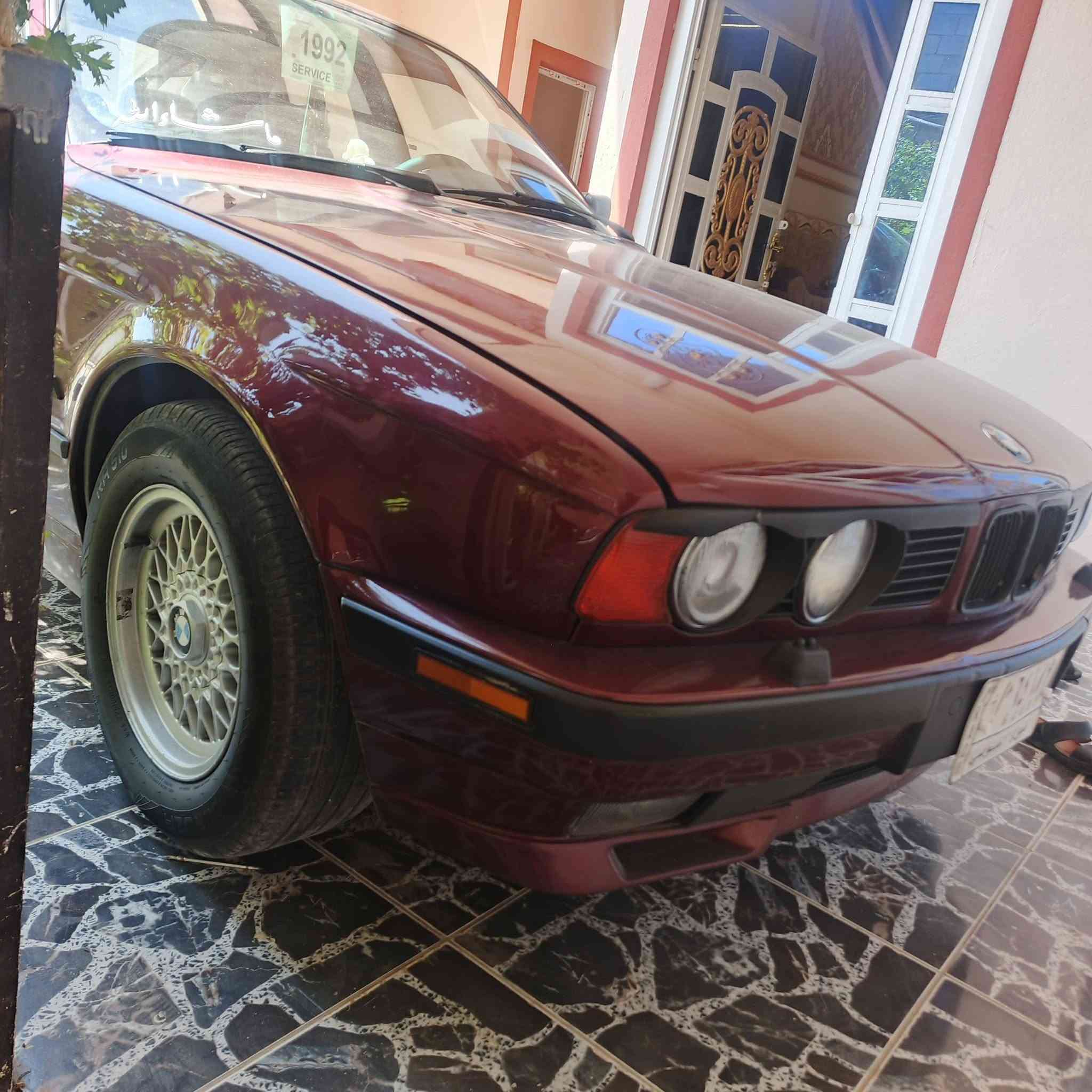 السلام عليكم لبيع بي ام 525i رقم نينوى شرط التحويل تبريت مو شقال اوتماتيك تنته موديل 92 السعر 58 وبيه مجال عنوان صلاح الدين قضاء بيجي رقم التلفون ***********
