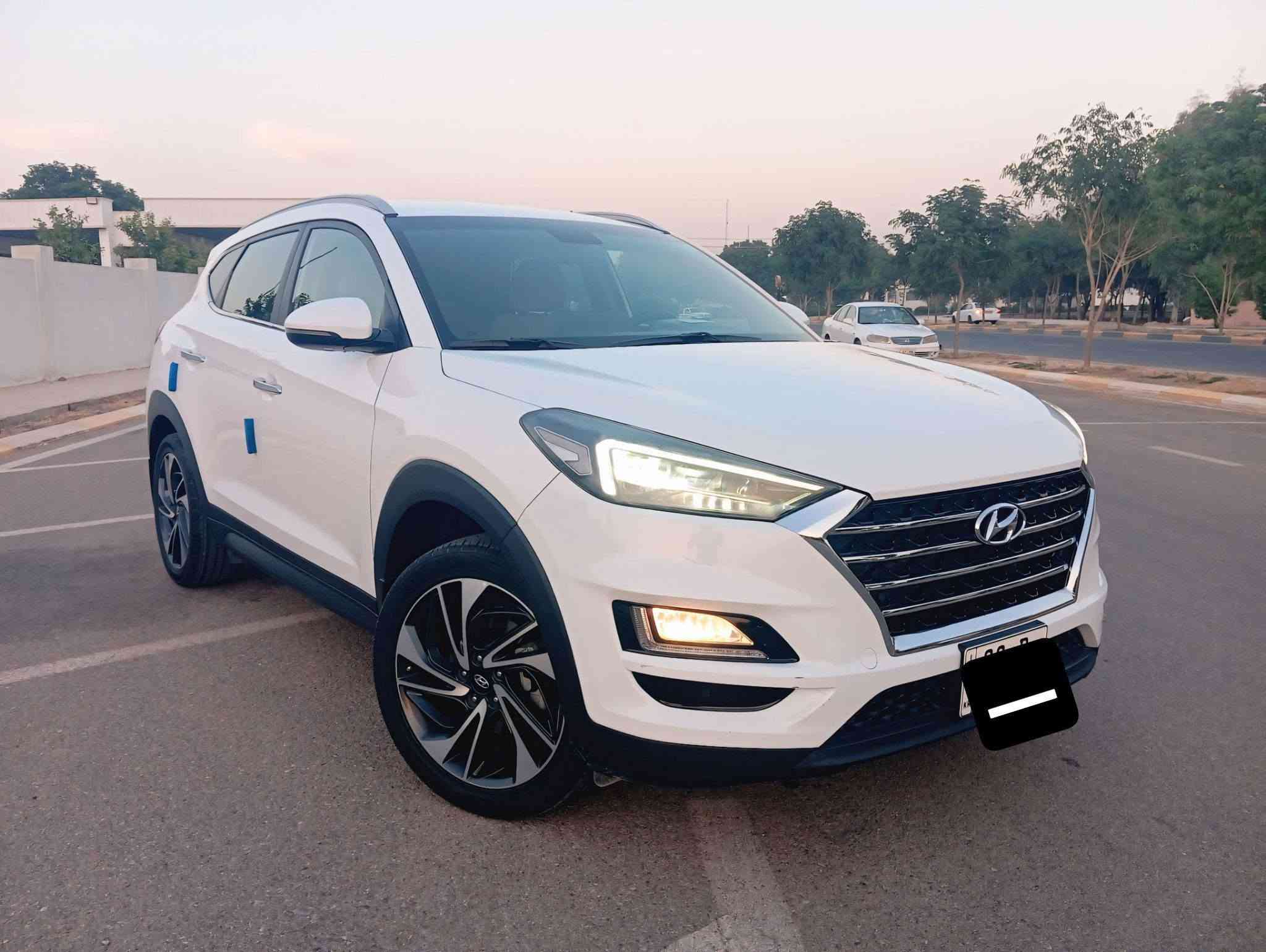 السلام عليكم
سيارة للبيع موديل 2020 جي كلاس 🚗
بدون صبغ، سونار مركب
ما شاء الله نظافة وجمال السيارة

🔹 كير ومحرك مكفولين
🔹 ماشية 100 ألف
🔹 ما بيها أي نقص دينار
🔹 أربع تايرات لوك عليها
🔹 سنوية جديدة
🔹 دعامة لدعامة مكفولة

إذا المشتري جدي، أنا بالخدمة 🤝
💰 السعر: 180 مجال
📍 المكان: كلار
📞 ***********
