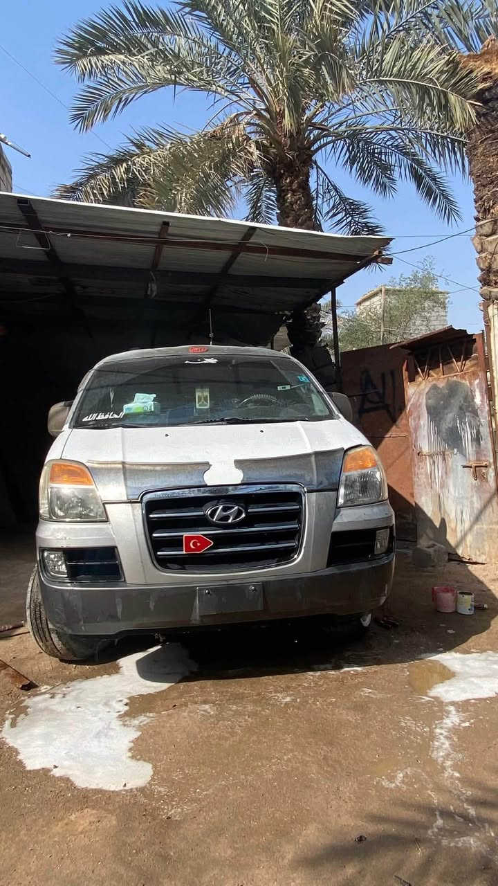 السلام عليكم ستاركس مكينه وكير مسكر رقم انكليزي الجديد شواصي بلاد ماعدا الوره واحد فقط تبريد شغال وكامل كهربائيات شغاله كلها لايتات زنون تايراات جدد هسه شادها باتري جديد هسه شاده شاشه بيها دواخلها حلوه سياره يرادلها شوي ترتيبات واكفه مااشتغل بيها فقط للبيت مكاني البصرة/ابي الخصيب سعر 73 ورقة وقابل للمراوس بسيارة صالون متواجد ع الفيس والواتساب ***********
