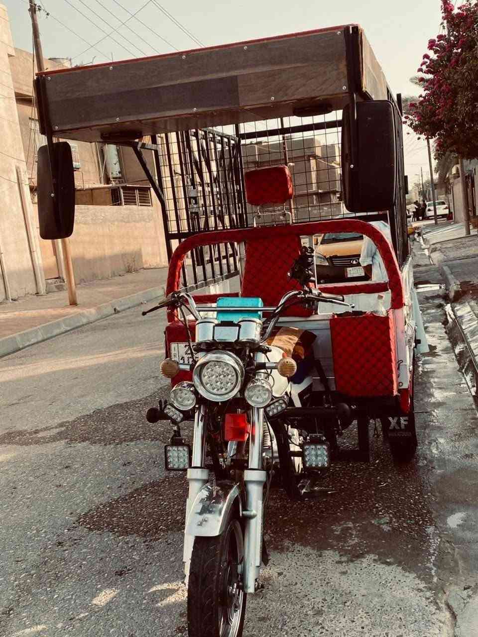 ستوته للبيع موديل 23 سنويه بسمي 
سعره 2500وبيه مجال للطيبين 
للتواصل عبر الارقام ***********
***********
