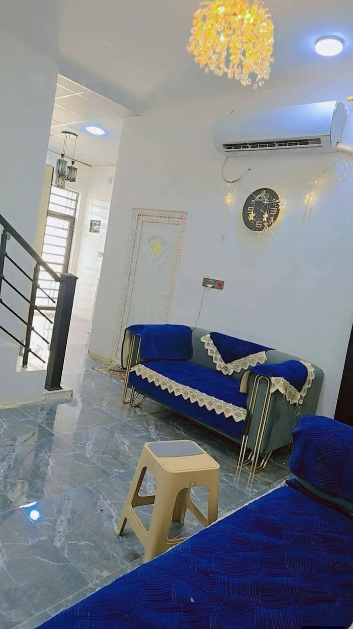 🏡دار للبيع🏡
المساحة: 200 متر مربع
✅ #طابو_زراعي_سند_25_أقرار_محكمه
السعر: 48 مليون  (مع المجال)
الموقع: النجف شارع الصب عمود 317 

مواصفات البناء:
غرفتين نوم وصاله ومطبخ واستقبال حمامات داخليه وخارجيه وكراج 
بناء مرتب (أساس + سقف كونكريت + طابوك)
أرضية بورسلين أبو الـ 60

الخدمات:#بعد_عن_سوق_100م
ماء كهرباء مدارس سوق تبليط مولد

للاستفسار والاتصال:
***********
