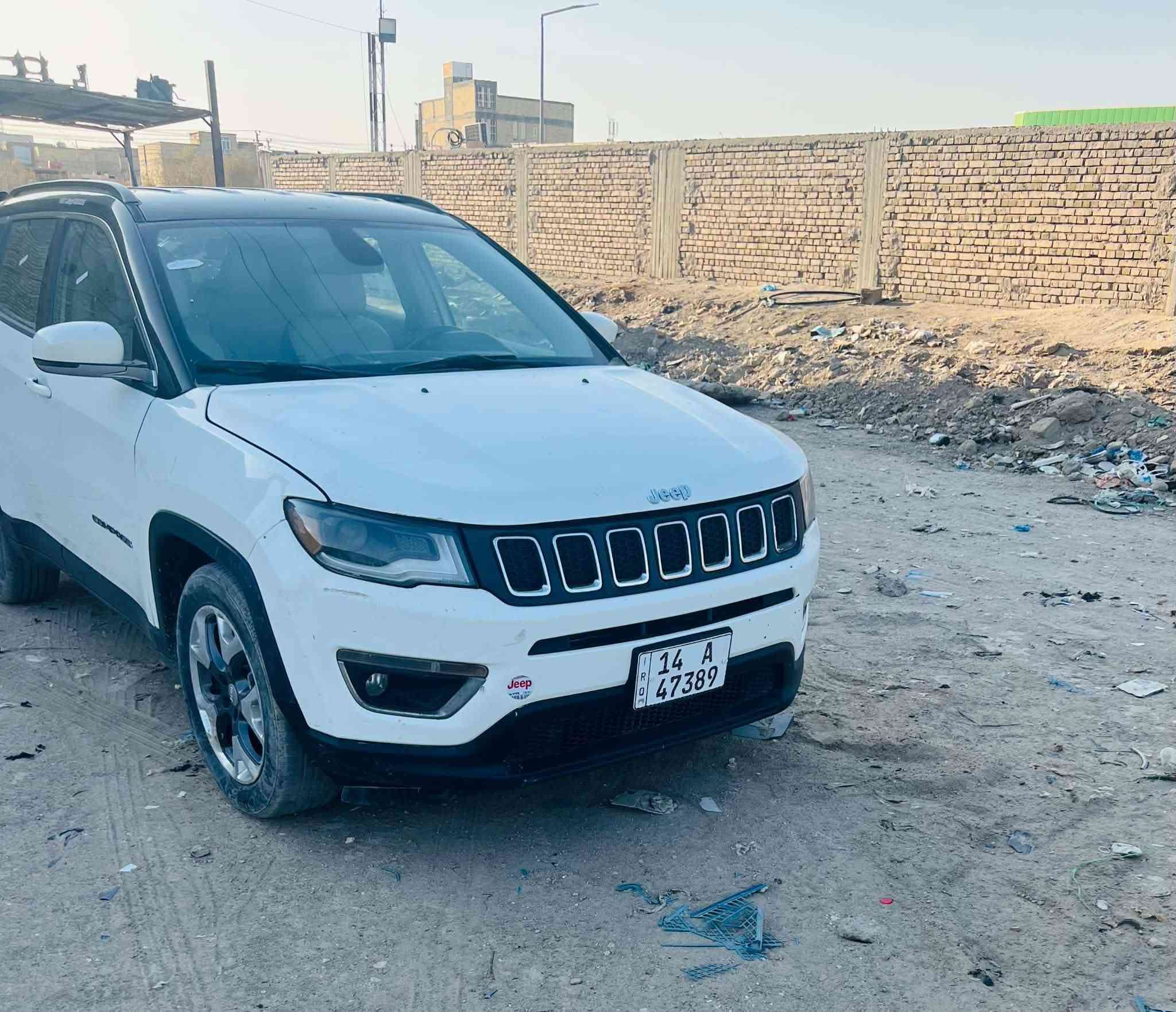 السلام عليكم
جيب كومبارس  2020 
موصفات LIMITED
رقم بصره دولي 
حادثها فقط صبغ البنيد والباقي كفاله من صبغ والبارد 
عنوان الناصريه مركز 
سنويه جديده بأسمي 
مستعجل عل بيعها السعر125وبيها مجال
رقم موبايل ***********

