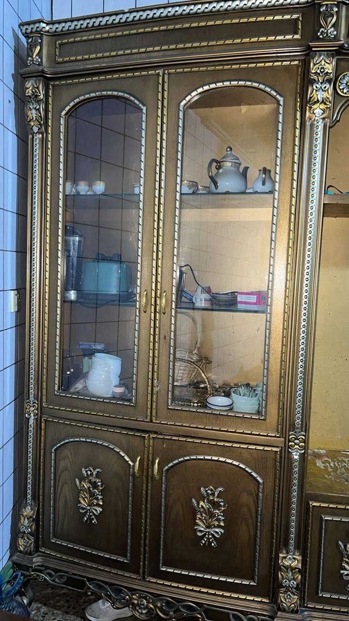 السلام عليكم
معرض ملكي صاج باب اول  للبيع
السعر 200
للأستفسار
***********
