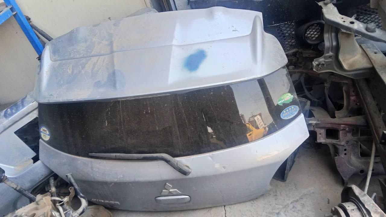 قطع غيار ميتسوبيشي ميراج - أصلي ومكفول! 🚗
تتوفر لدينا كافة قطع غيار سيارات ميتسوبيشي ميراج (Mitsubishi Mirage) بجودة عالية وبأنسب الأسعار.
✨ لماذا تختارنا؟
✅ القطع كاملة وأصلية 100%.
✅ ضمان حقيقي على جميع القطع.
✅ إمكانية التوصيل والشحن لكافة محافظات العراق.
👤 إدارة: خالد
📞 للطلب والاستفسار (فايبر / واتساب / اتصال): ***********
📍 خدمتكم تسرنا، وسرعة في التوصيل لجميع مناطق العراق.
