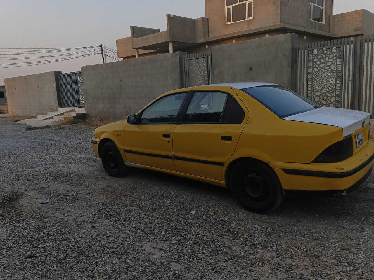 سلام عليكم سياره سمند موديل 2009 سياره جديده گير ومكينه كورله 1800 حديث رقم انگليزي بسمنه سياره مثل ما بلصوره هيئه وغرامات مصفره سنويه لحد 2028 تبريد ثلج لايت زنون أصفر العنوان ديالى خانقين السعر 42 وبيها مجال الرقم ***********
