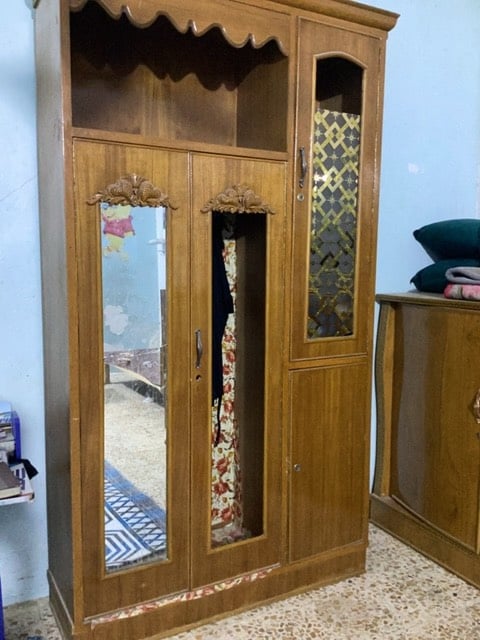 غرفه أخشاب للبيع سعر ٧٥٠ دينار كوفه حي ميسان