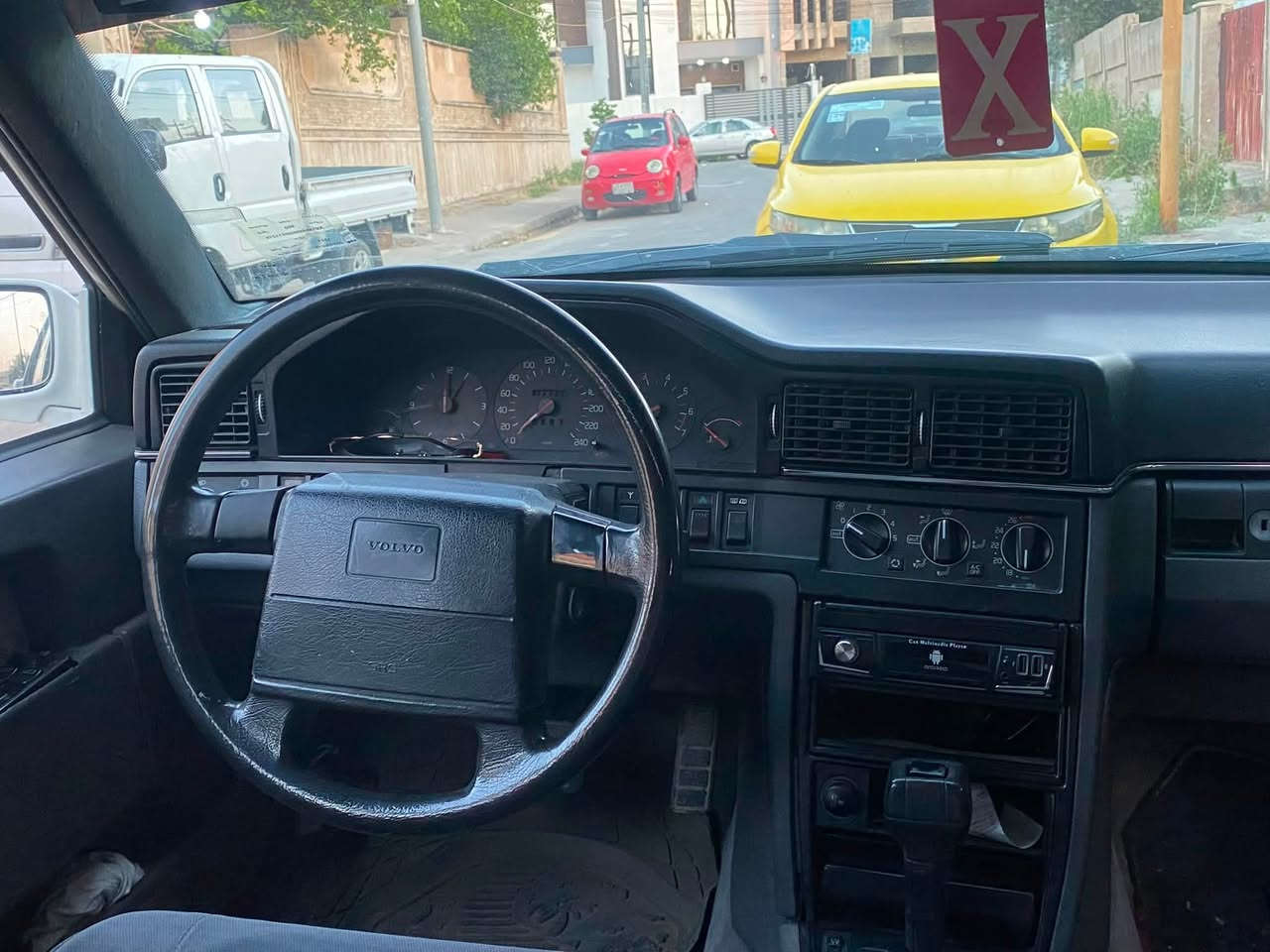 Volvo 960 1991
محرك 6 سلندر تبريد تدفىه شغال  هيتر كشنات صدر امامي وخلفي جديد باتري جديد كهرباىيات سياره كلها شغاله باتري جديد رقم وسنويه وهزه جديده سعر 63 ورقه وبيها مجال بسيط  مكان السياره موصل 
رقم التيلفون ***********
