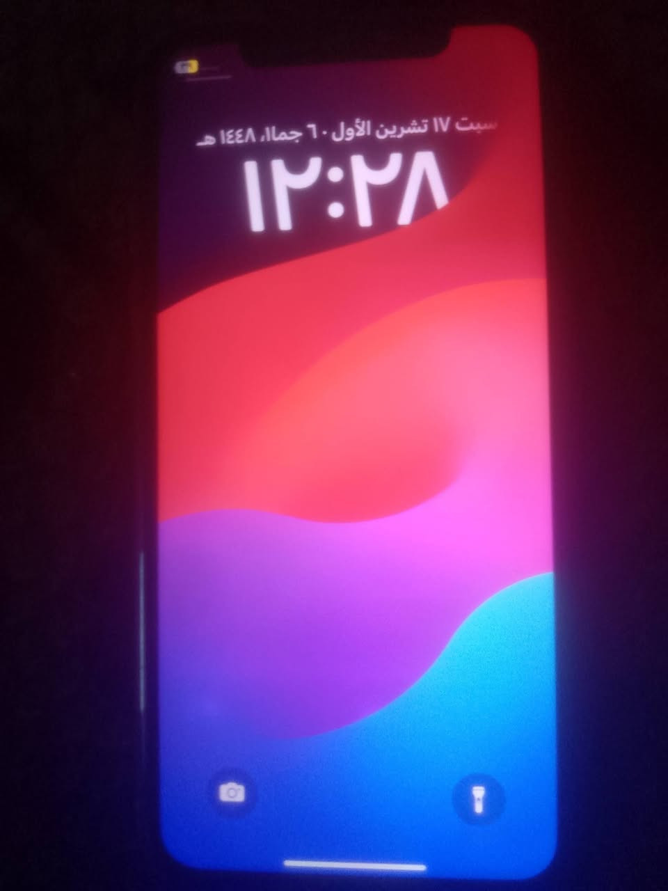 ايفون XR • متوقف سيم كارد • ذاكره ٦٤