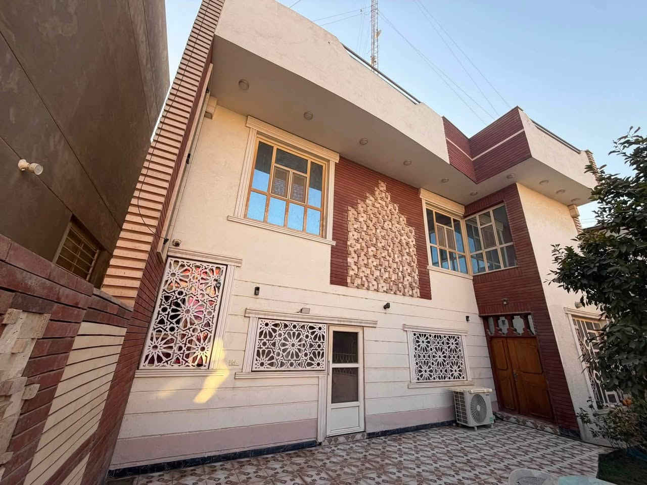 طابو صرف • حي الجامعة الحلة • 212.5م²