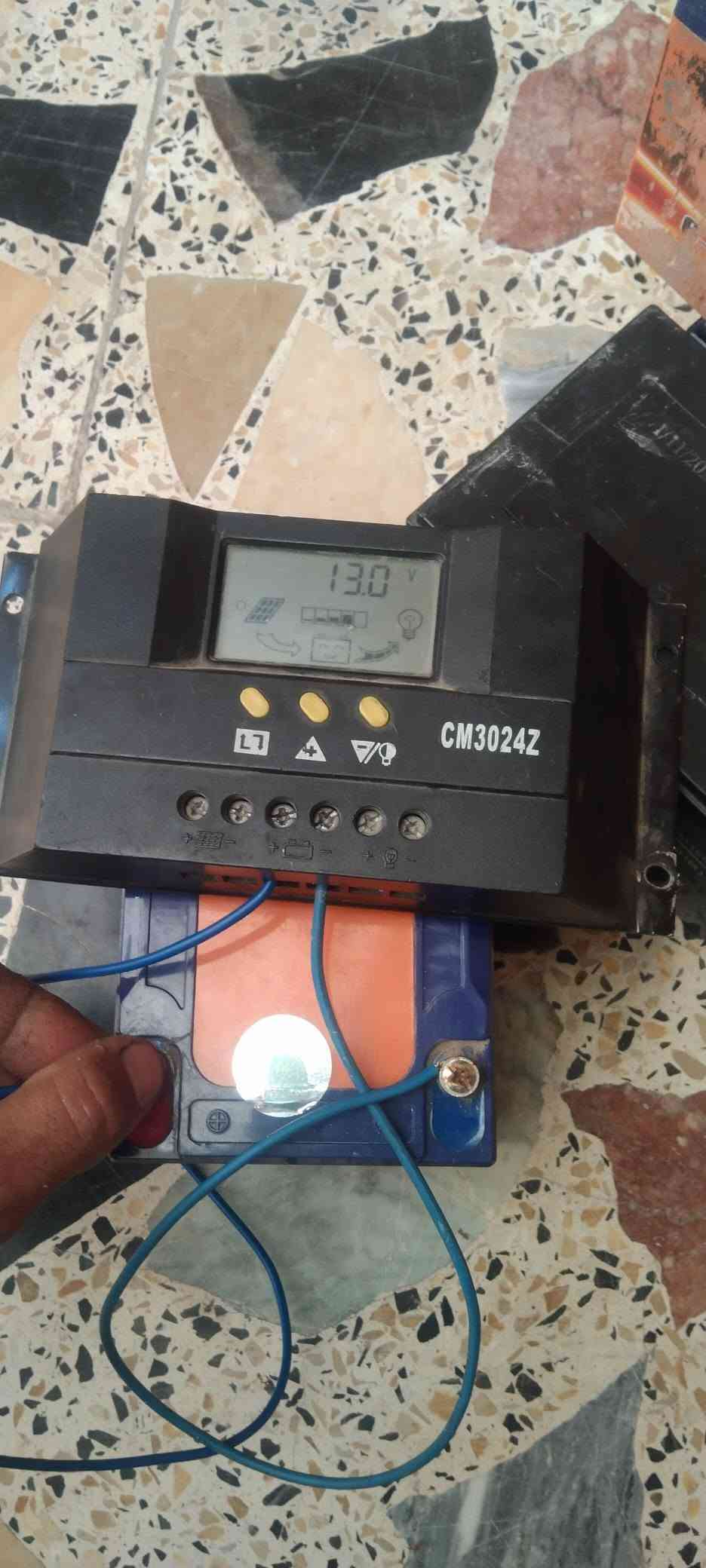 للبيع بطاريات حجم 16 امبير. شغال على فحص بي ضمان اسبوع   مكان بغداد الصدر  قطاع77  ***********@إشارة
