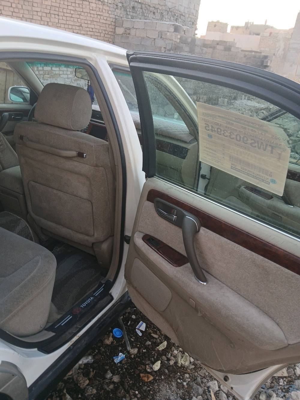 سيار ملكه البيع ادواد متومه سلمانيه سياره خير من الله مشتري هسه تخم تاير جديد سياره فول اربع دكام معروفه مواصفات الملكه سياره اروح بيها لدوام ونزل مامتعوبه هذا رقم ينصل عليه(***********)مدواجد على الوتساب