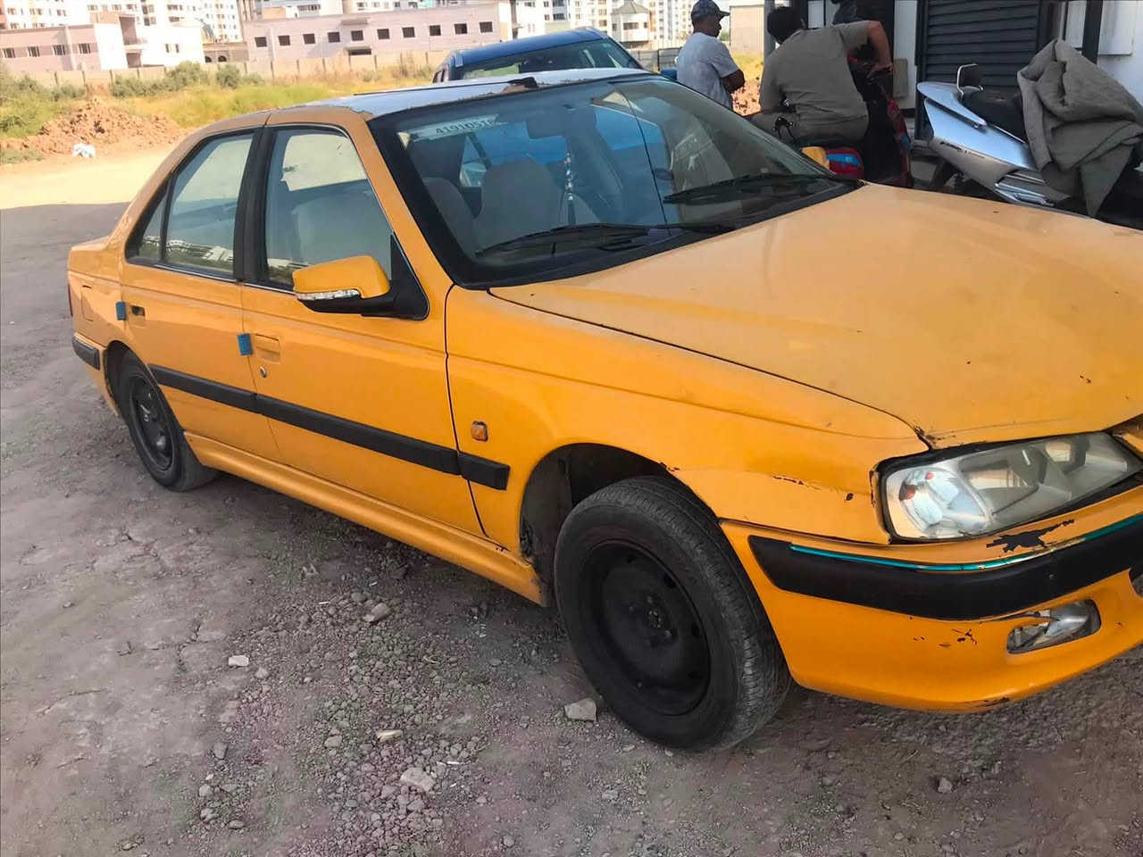 سلام عليكم بيجو مديل 2015 مكينه كير تبريد مكفولات تحويل ثاني يوم سياره حلو  وين مايعجبك اطلع بيهه سعر 33 مدينه الصدر رقم ***********
