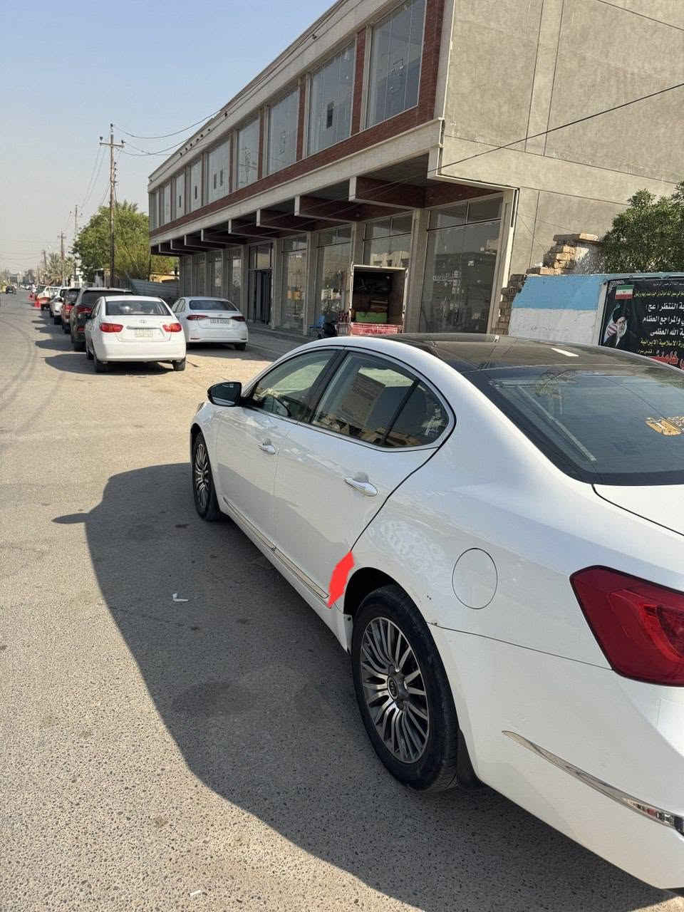 كيا كادينزا ٢٠١٤ خليجي فول مواصفات
Vib
قطعتين صبغ بوب صفحة اليمين وشبر،من جاملغ خلفي
مكينة 3500\6سلندر 
مواصفاتها معروفة شكد متسولف متخلص 
السعر 115 ورقة وبيها مجال ان شاء الله 
السيارة بأسمي تحويل ثاني يوم 
عنوان واسط الصويرة 
***********
