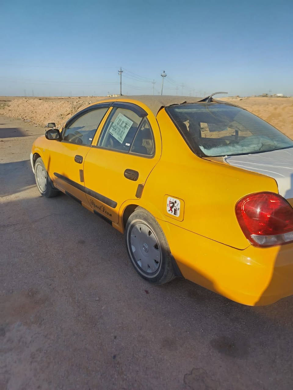 سني موديل ٢٠١١ رقم بغداد رقم انكليزي مصفر  شرط التحويل السعر٧٣ رقم الهاتف ***********
